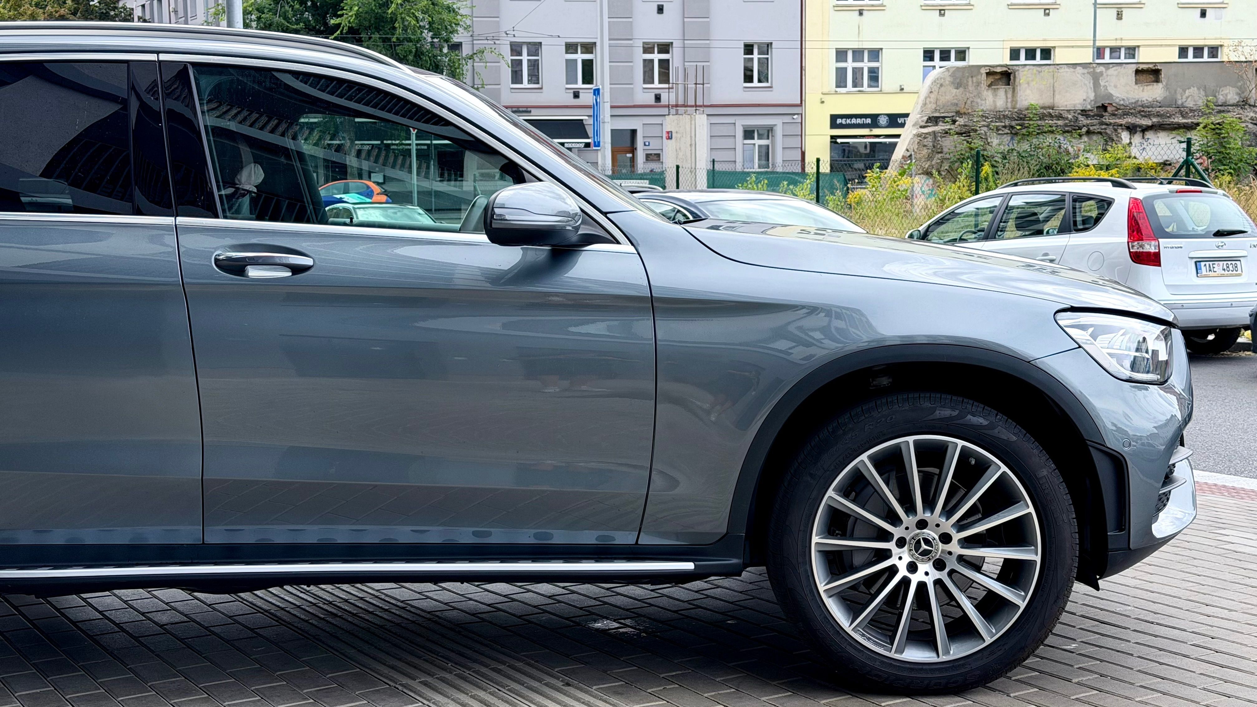 Mercedes-Benz GLC, Mercedes-Benz GLC AMG 2020 85K - fotka 6