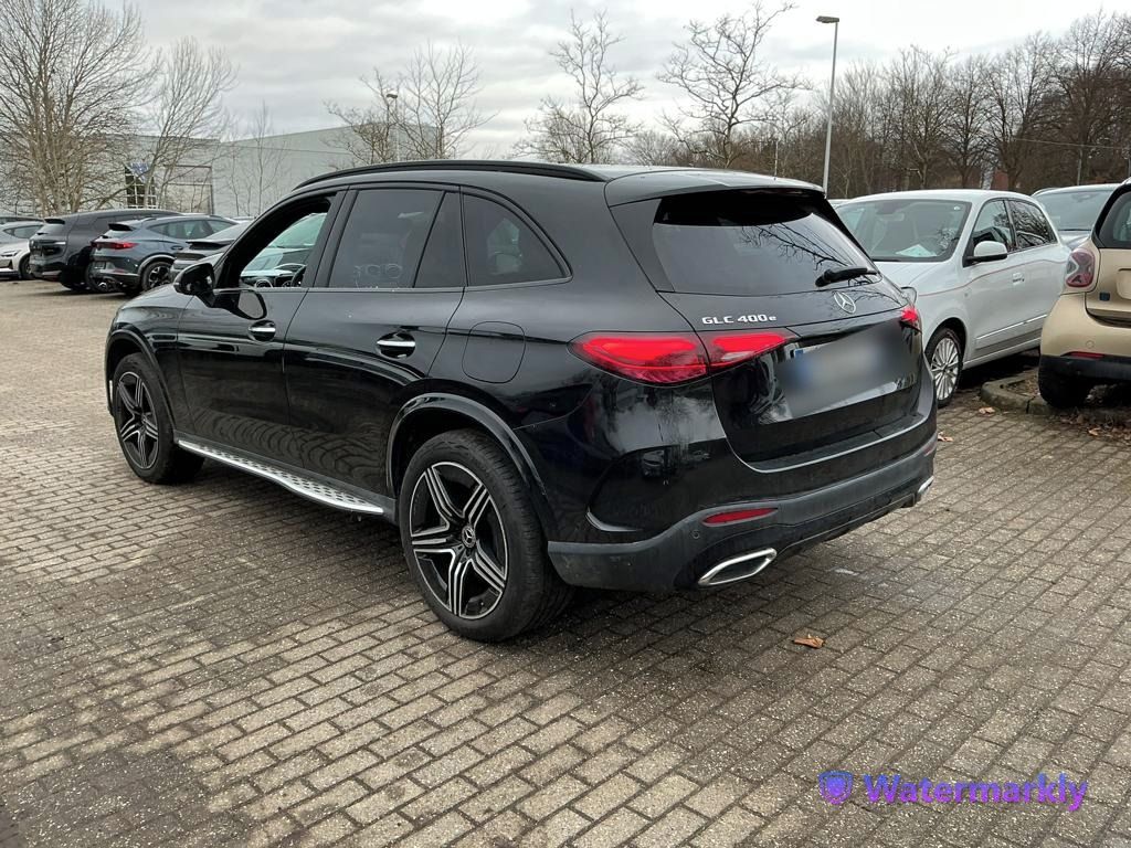 Mercedes-Benz GLC, 400e - fotka 3