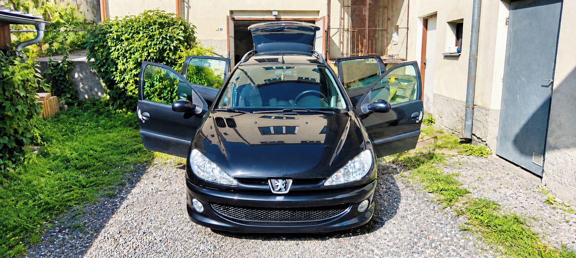 Peugeot 206
