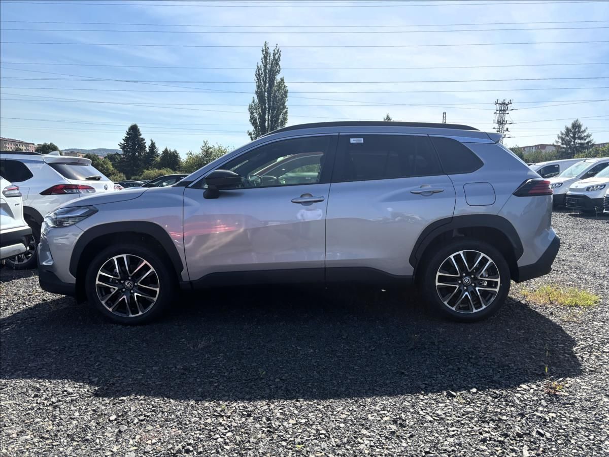 Toyota Corolla Cross, 1,8 Style - fotka 4
