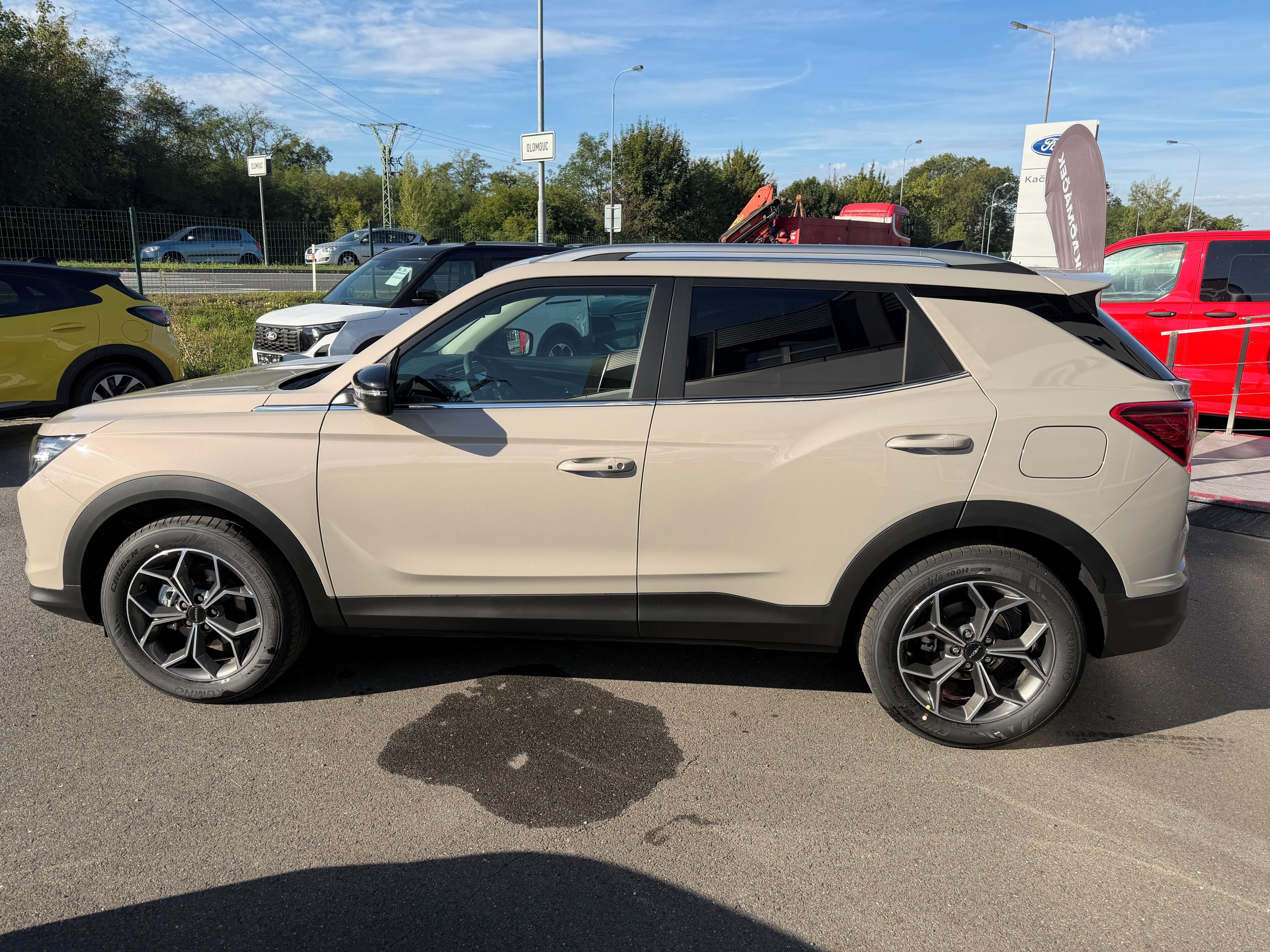 KGM Korando - fotka 6
