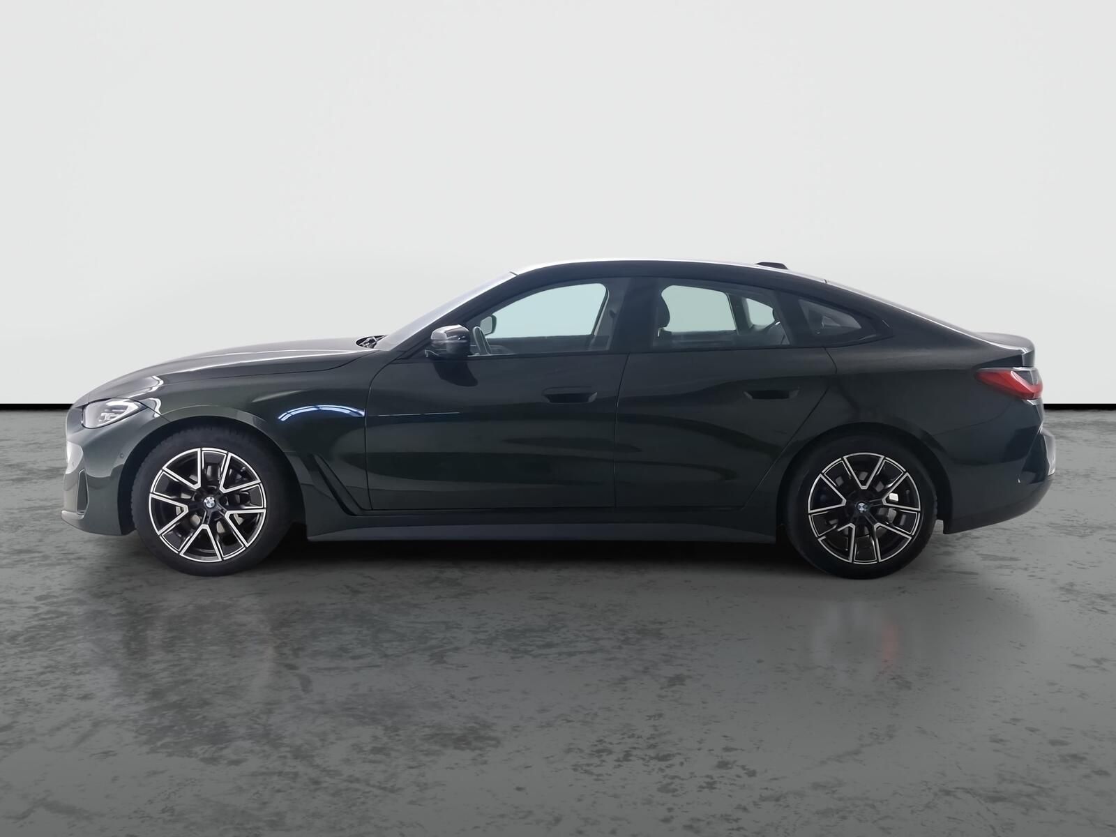 BMW Řada 4, 420d xDrive Gran Coupé , 4X4 - fotka 3