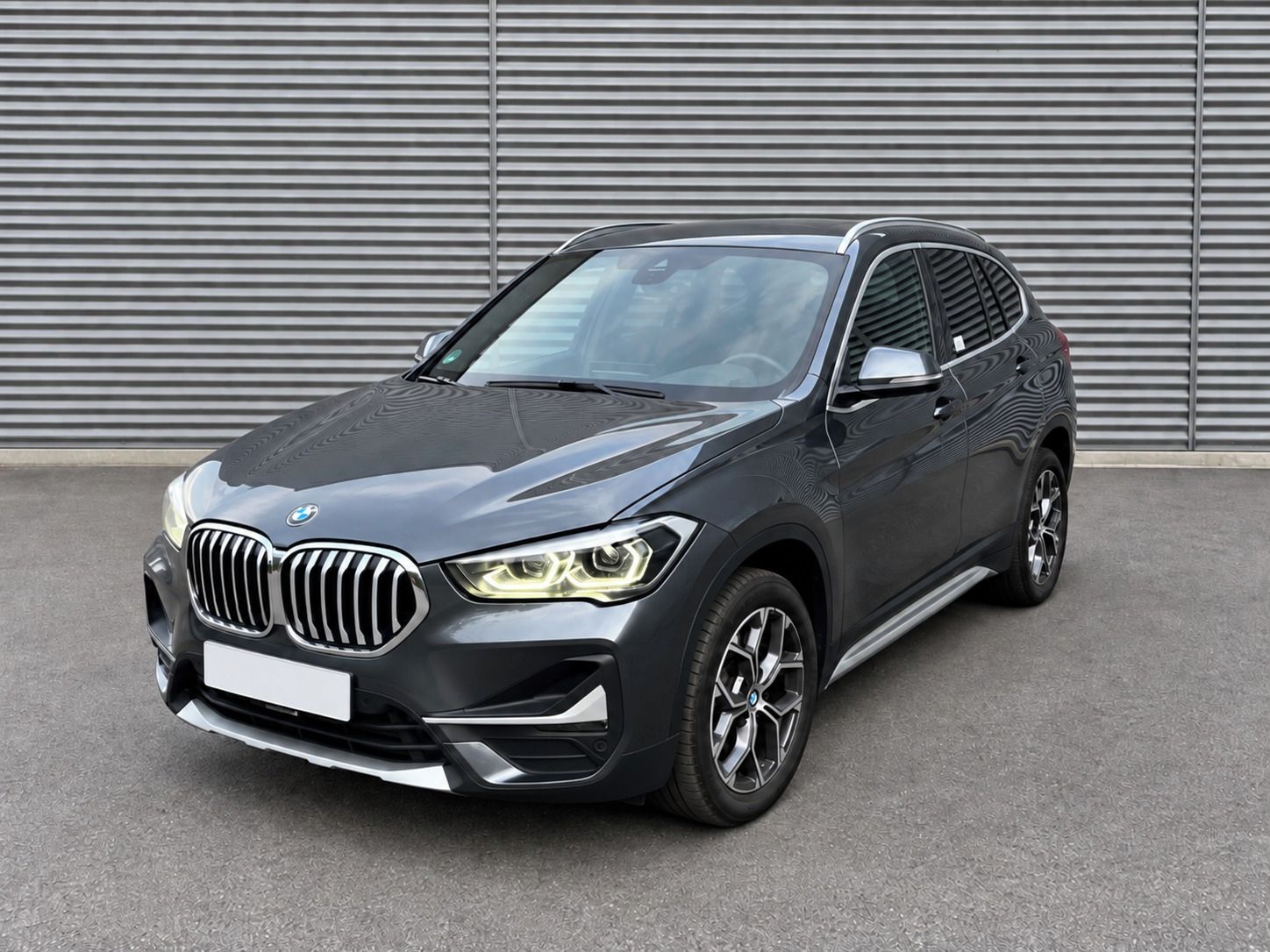 BMW X1, sDrive20d xLine, HUD, kamera - fotka 3