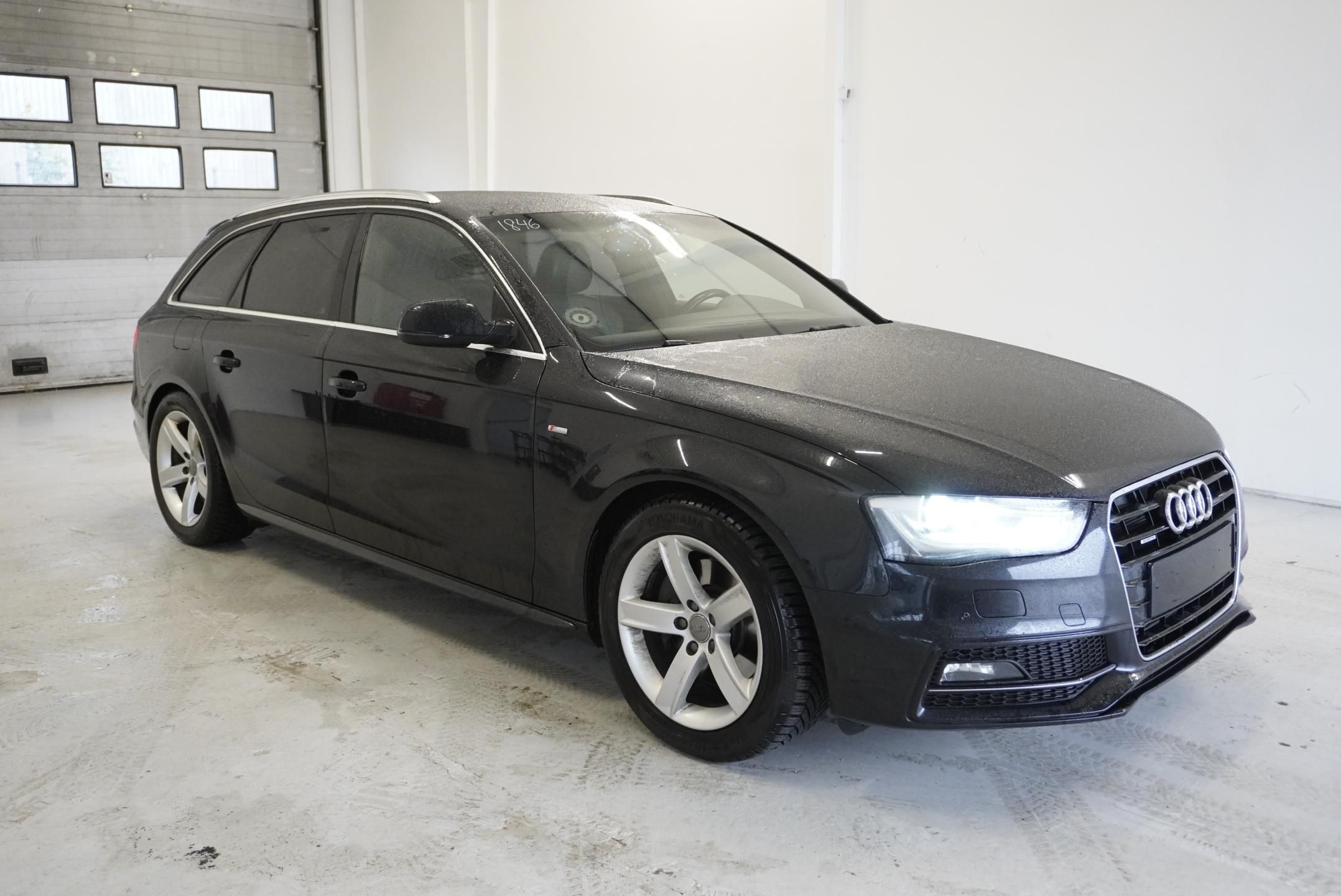 Audi A4, 2.0 TFSI 162kW QUATTRO S-LINE - fotka 3