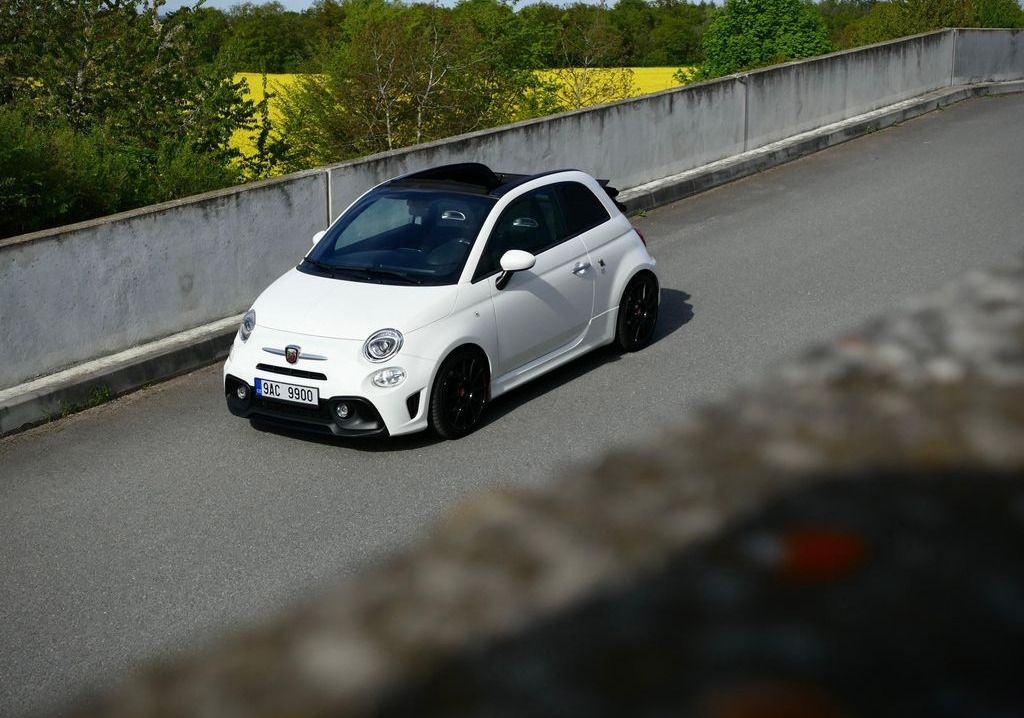 Abarth 595 C, Abarth 595C - 1.4 Turbo - fotka 2