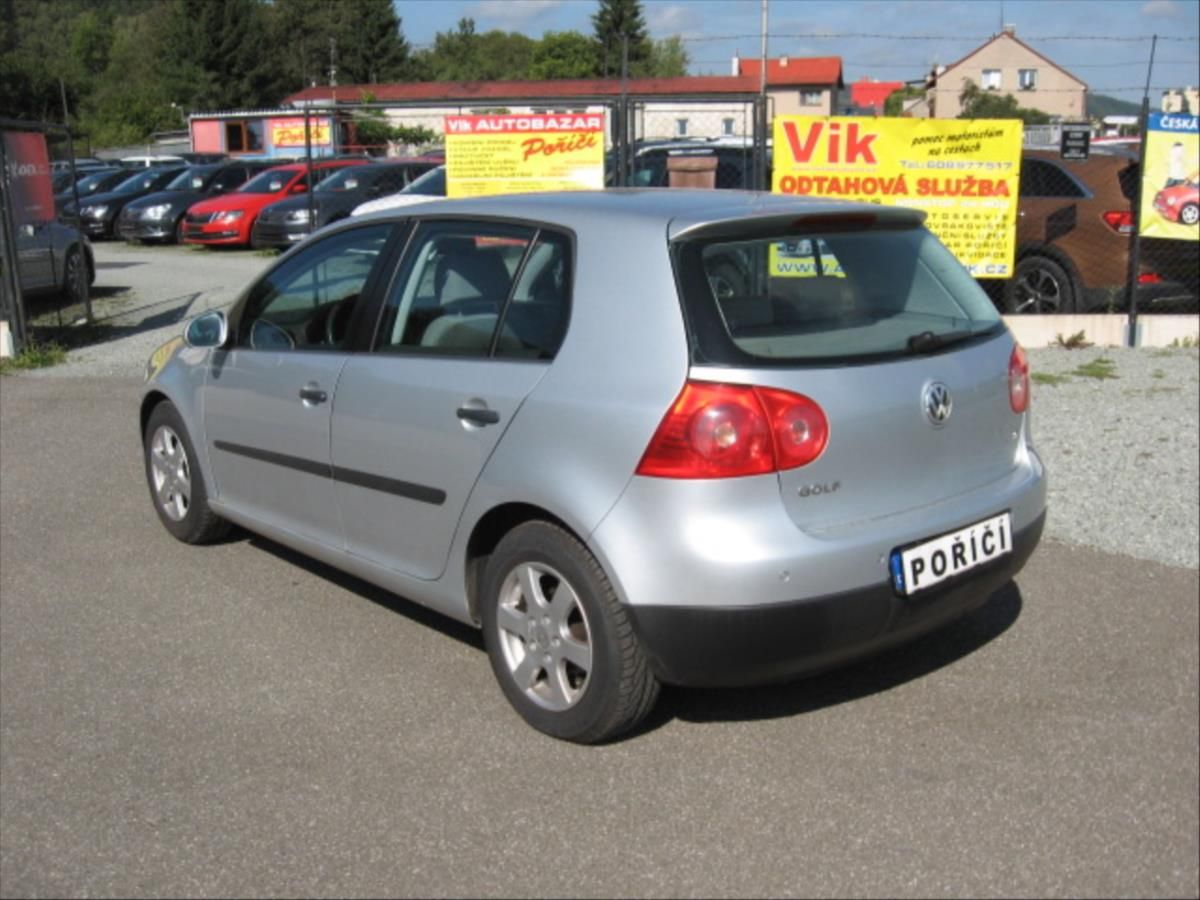 Volkswagen Golf, 1,6 i - fotka 5