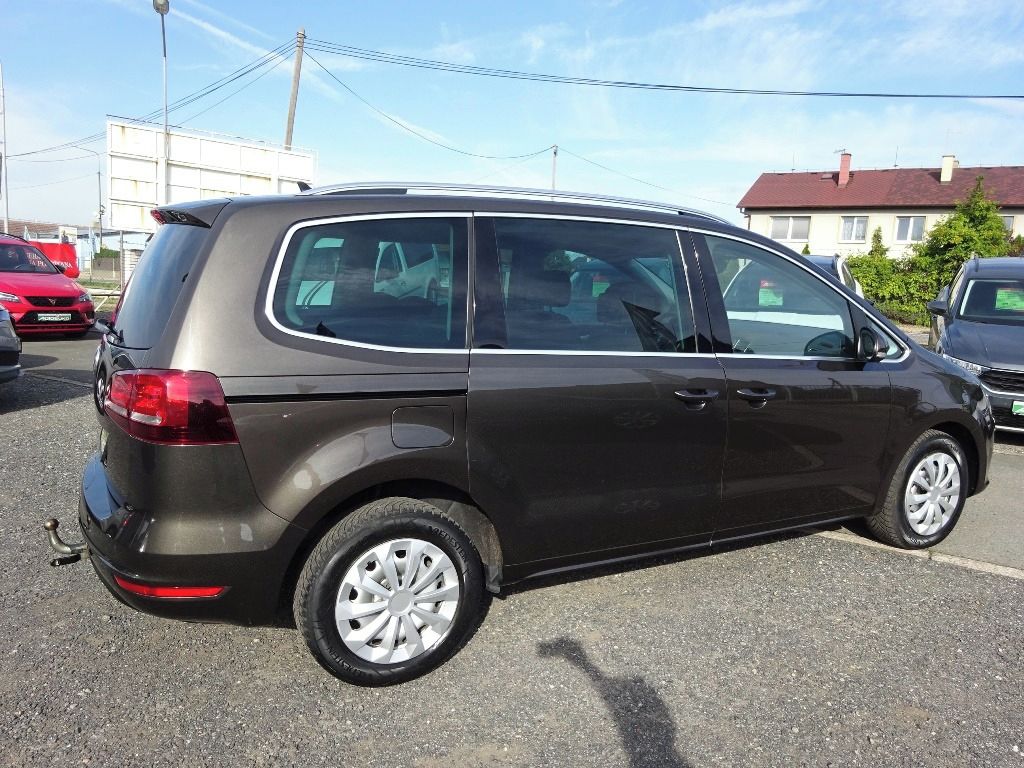 Volkswagen Sharan, Comf. 2,0 TDI 110kW+DSG-7míst - fotka 4
