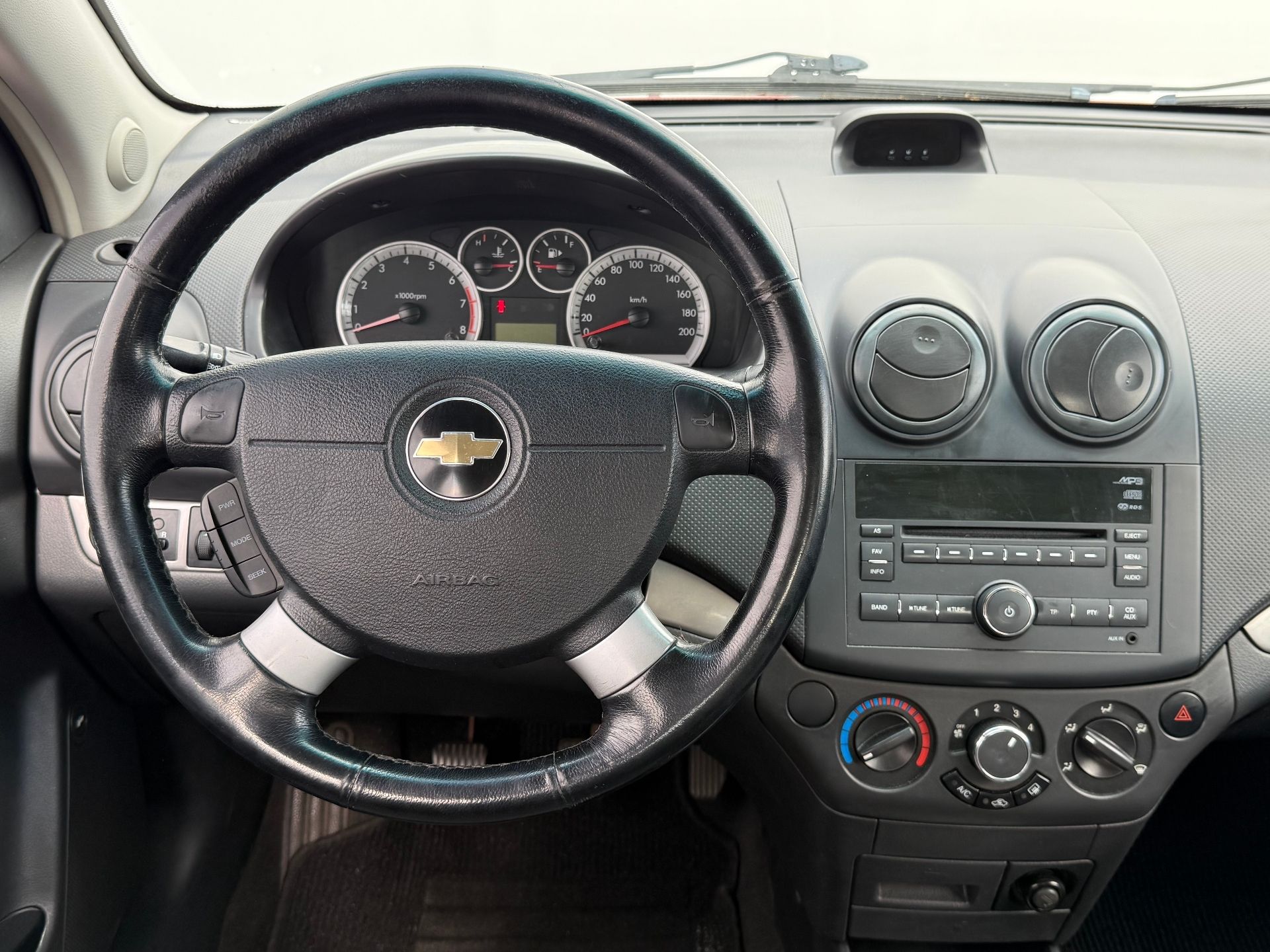 Chevrolet Aveo, 1.4 16V 69 kW Base - fotka 5