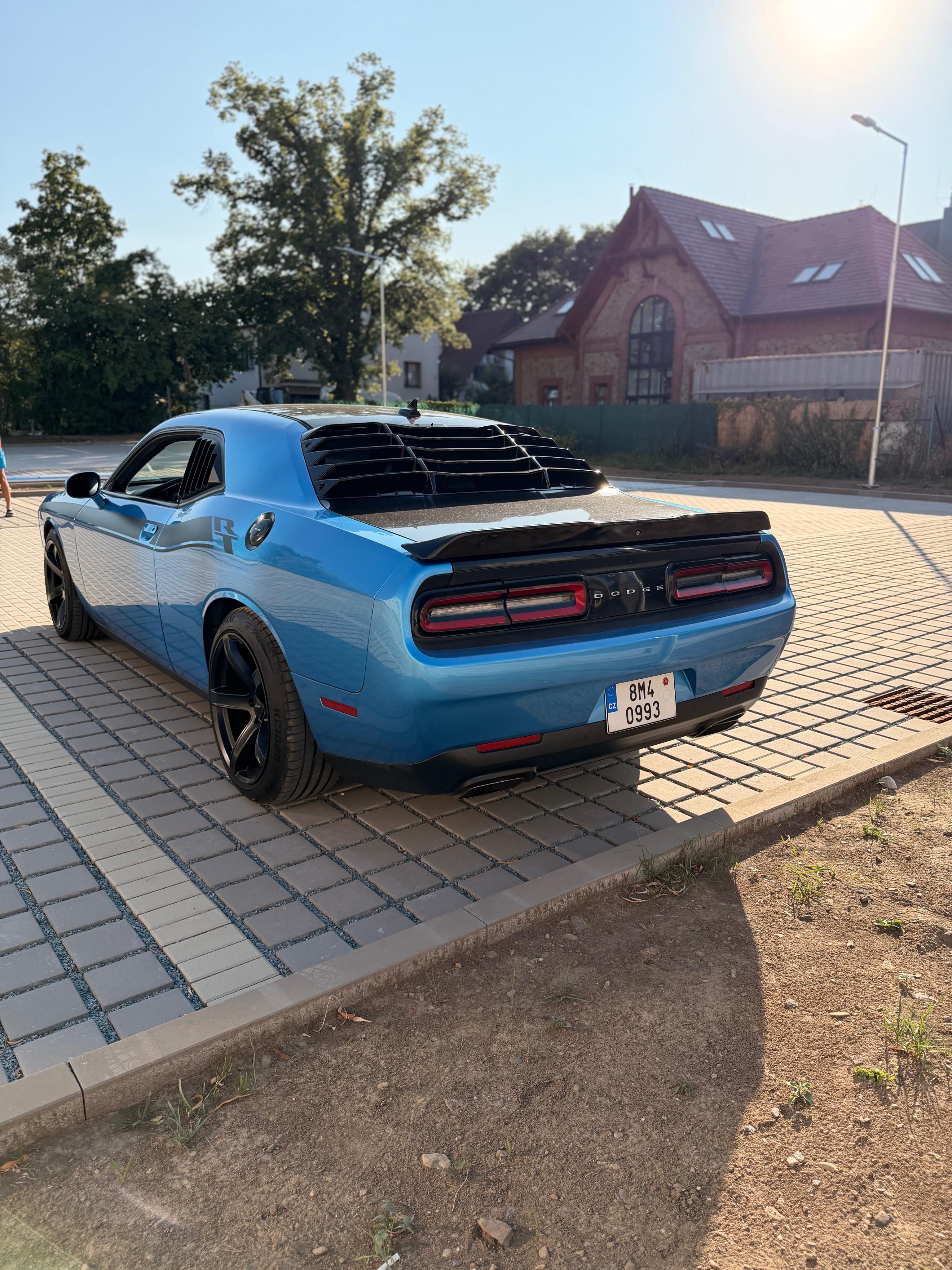 Dodge Challenger, Dodge Challenger 5.7 Hemi R/T - fotka 4