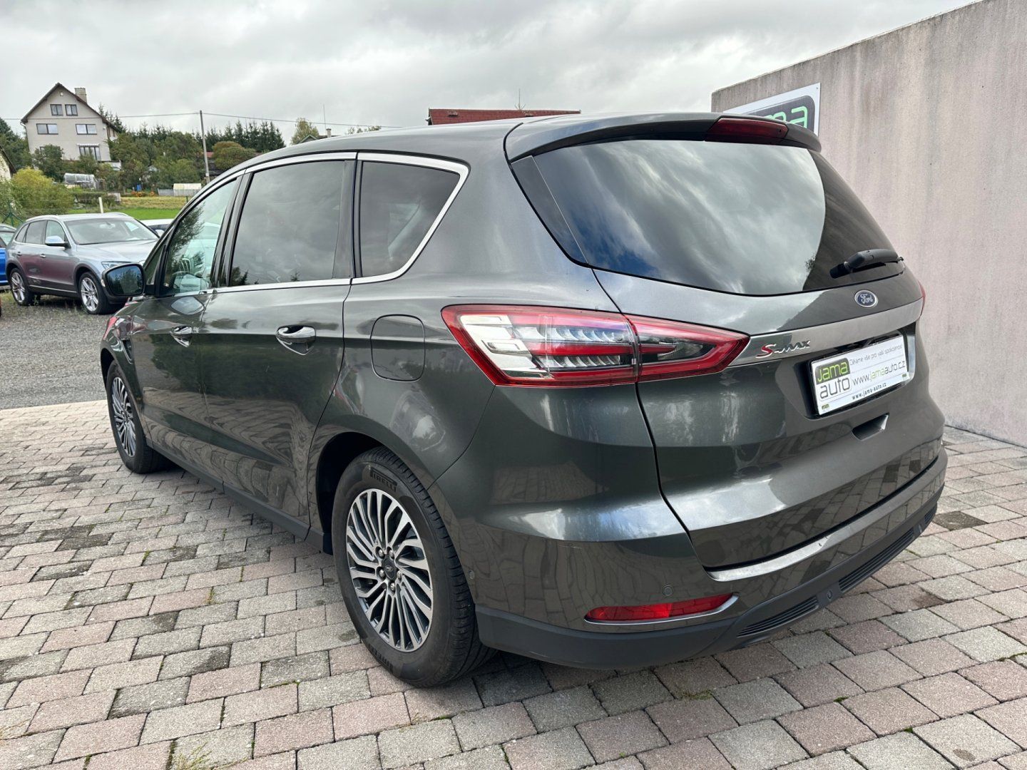 Ford S-MAX, 1,5 121kW TITANIUM TAŽNÉ 1.MAJ - fotka 6