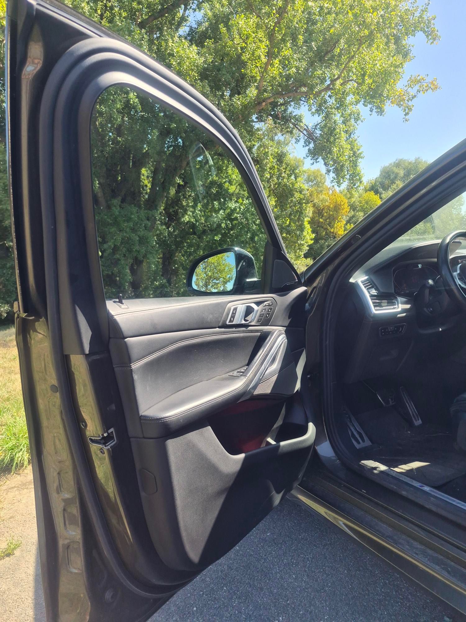 BMW, BMW X6 40i - fotka 6