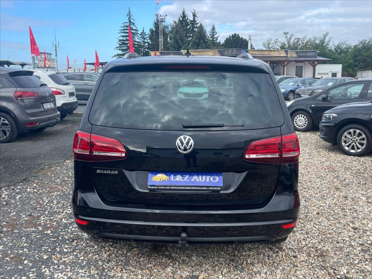 Volkswagen Sharan, 1,4 TSI DSG 7 MÍST - fotka 5