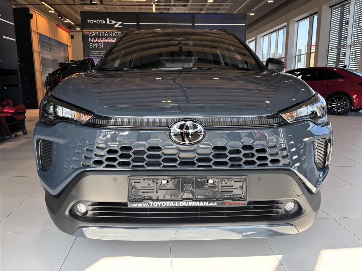 Toyota Corolla Cross, 1,8 Comfort Business - fotka 2