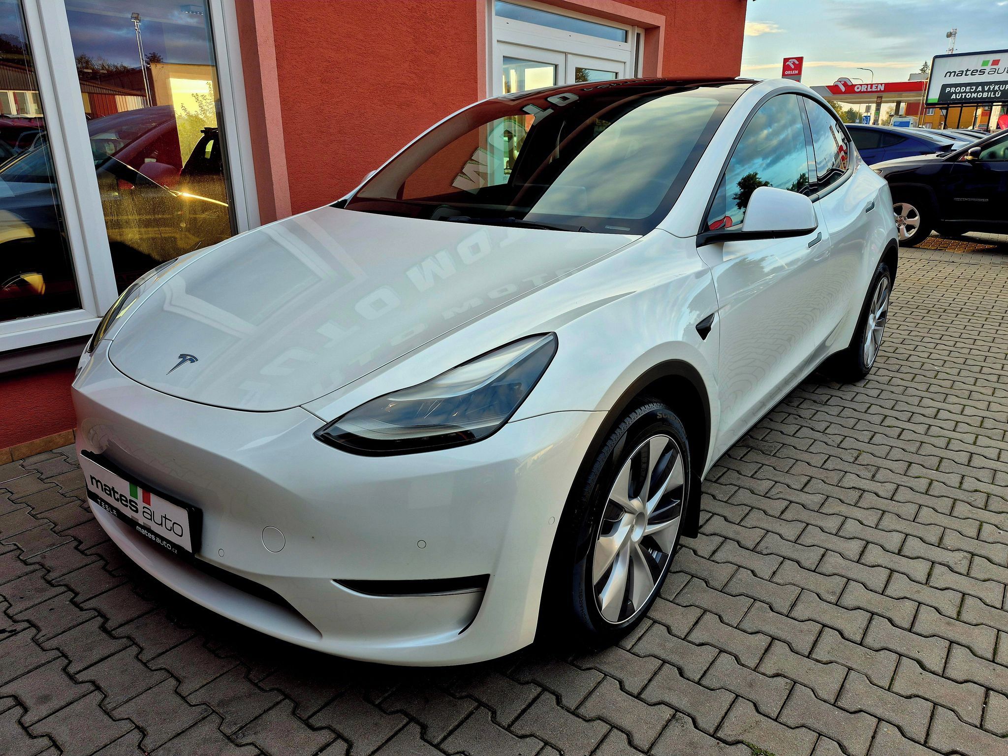 Tesla Model Y, Long Range Dual Motor, Berlín