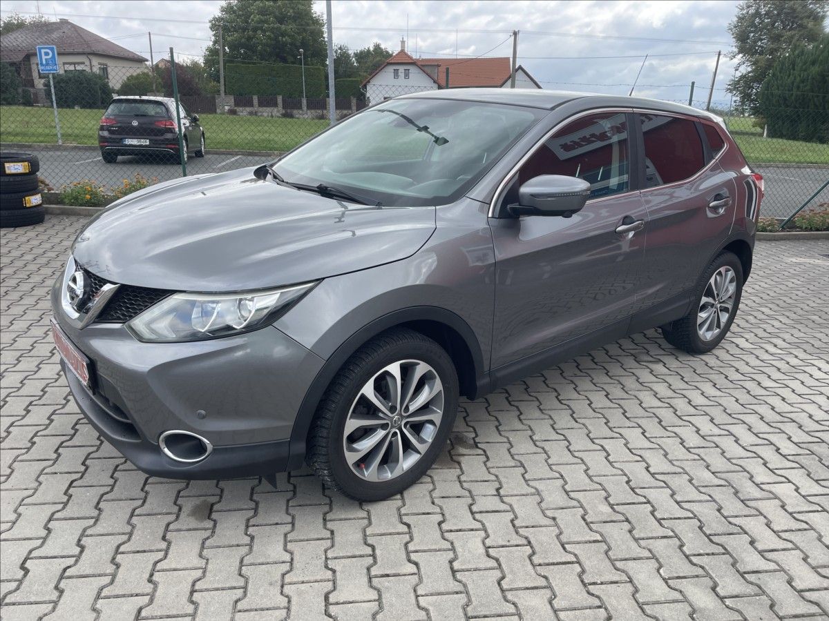 Nissan Qashqai, 1,6 dCi AUTOMAT ČR STK 8/2028 - fotka 4