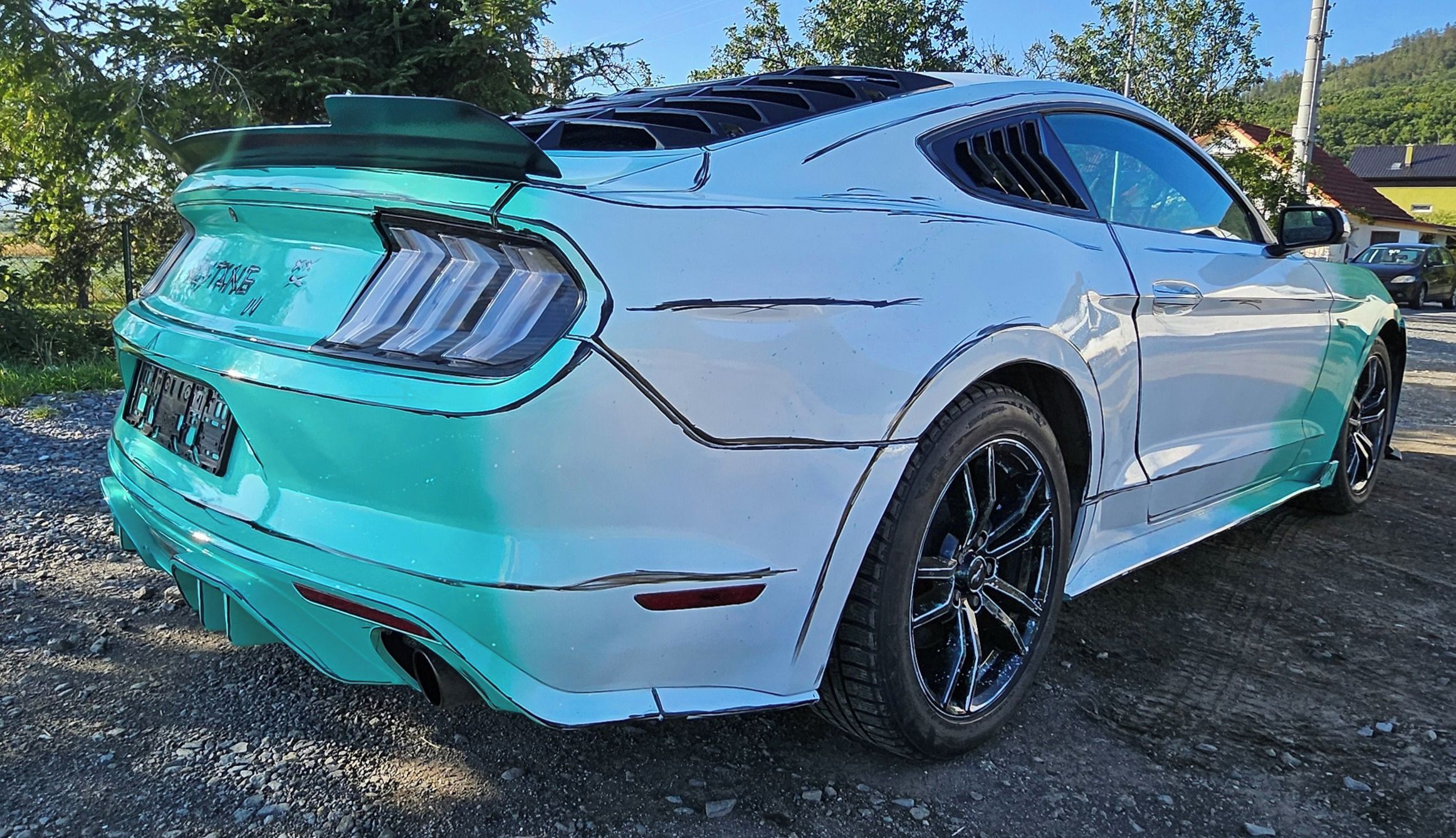 Ford Mustang - fotka 4