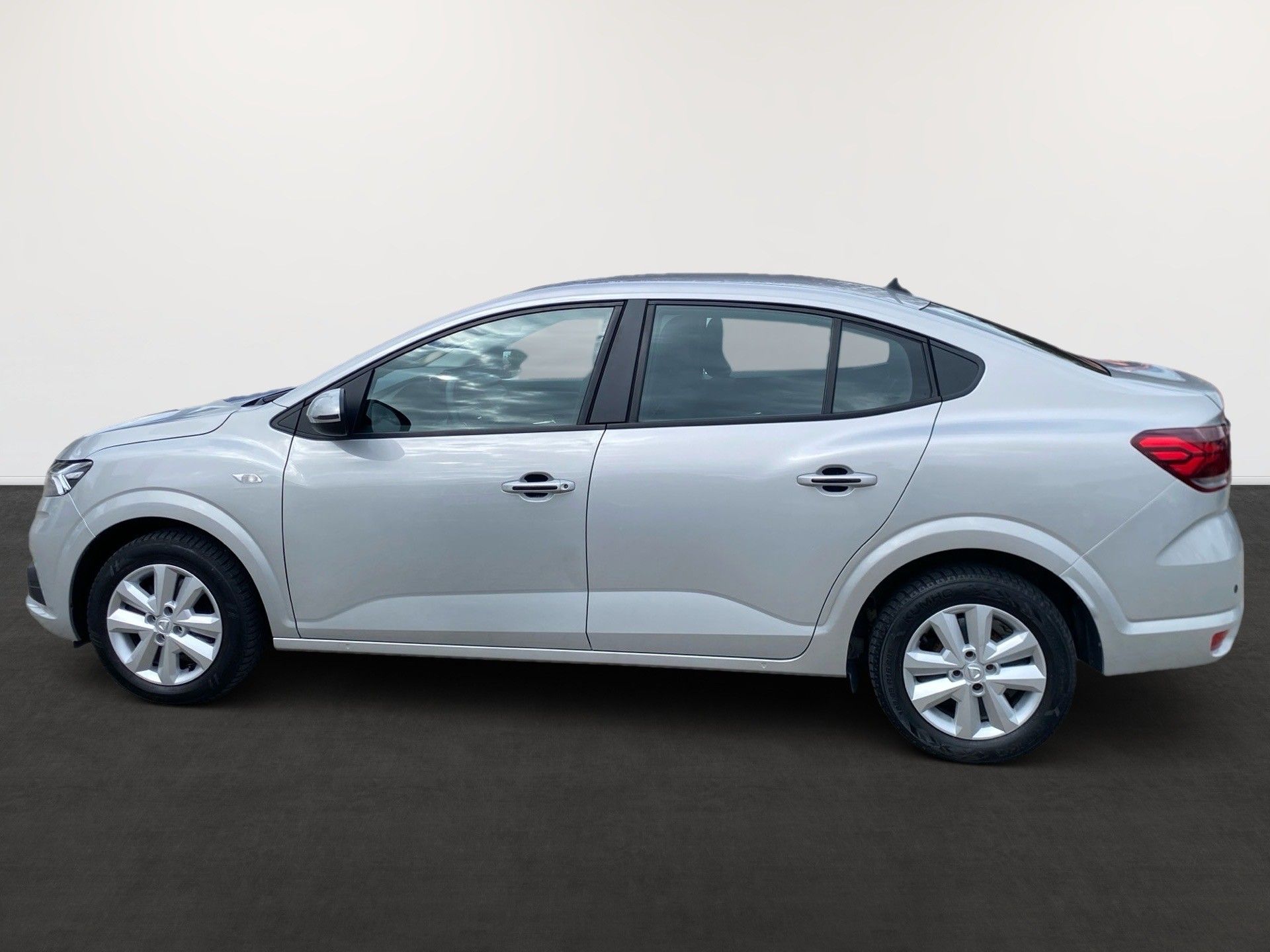 Dacia Logan, 1.0tce 67kw, LPG, ČR - fotka 6