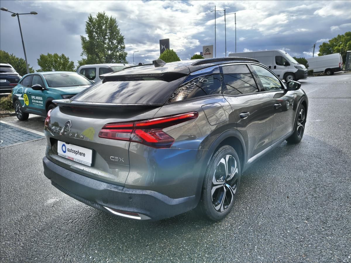 Citroën C5 X, 1,6 180K SHINE Pack - fotka 4