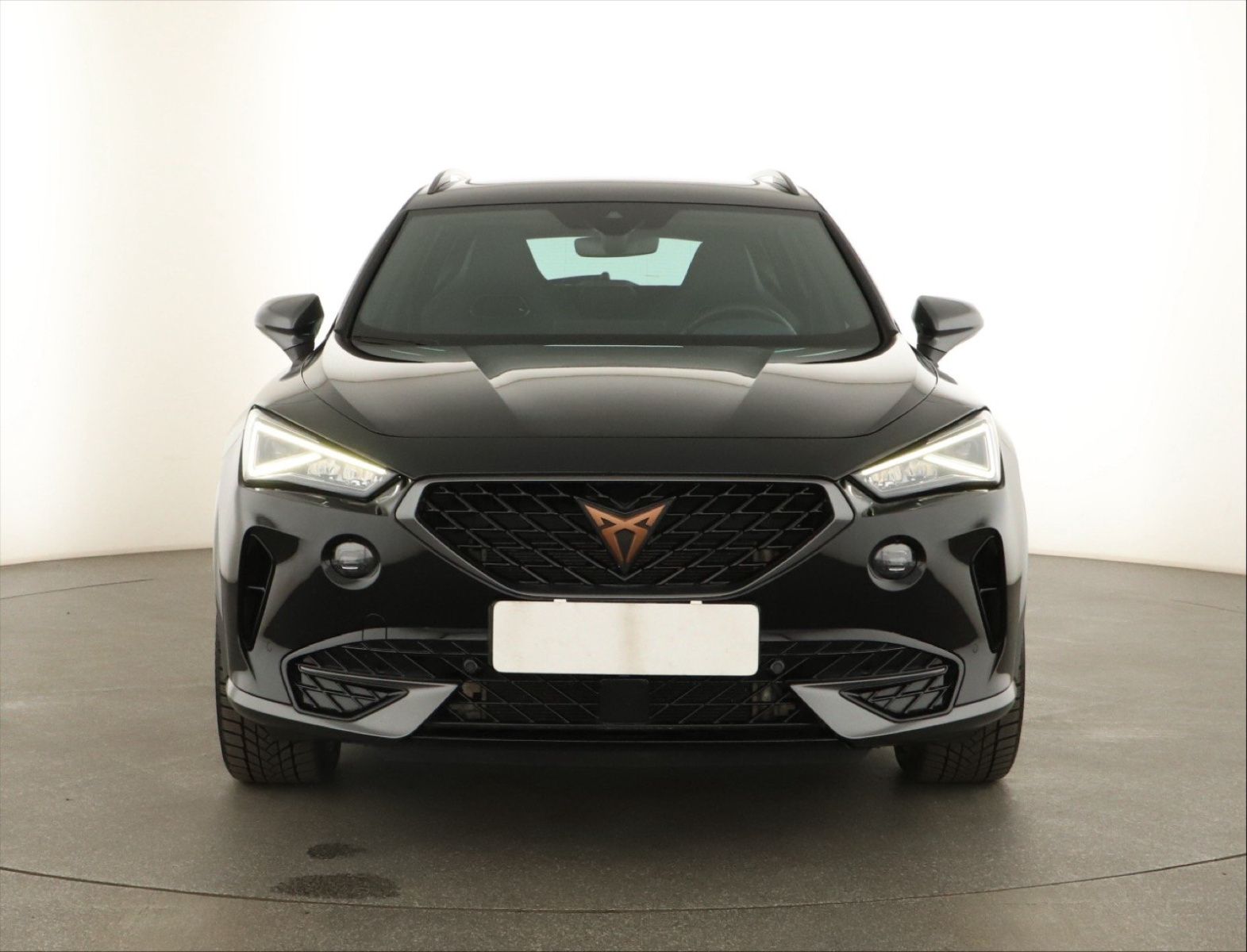 Cupra Formentor, 1.4 e-Hybrid VZ, Automat, ČR - fotka 2