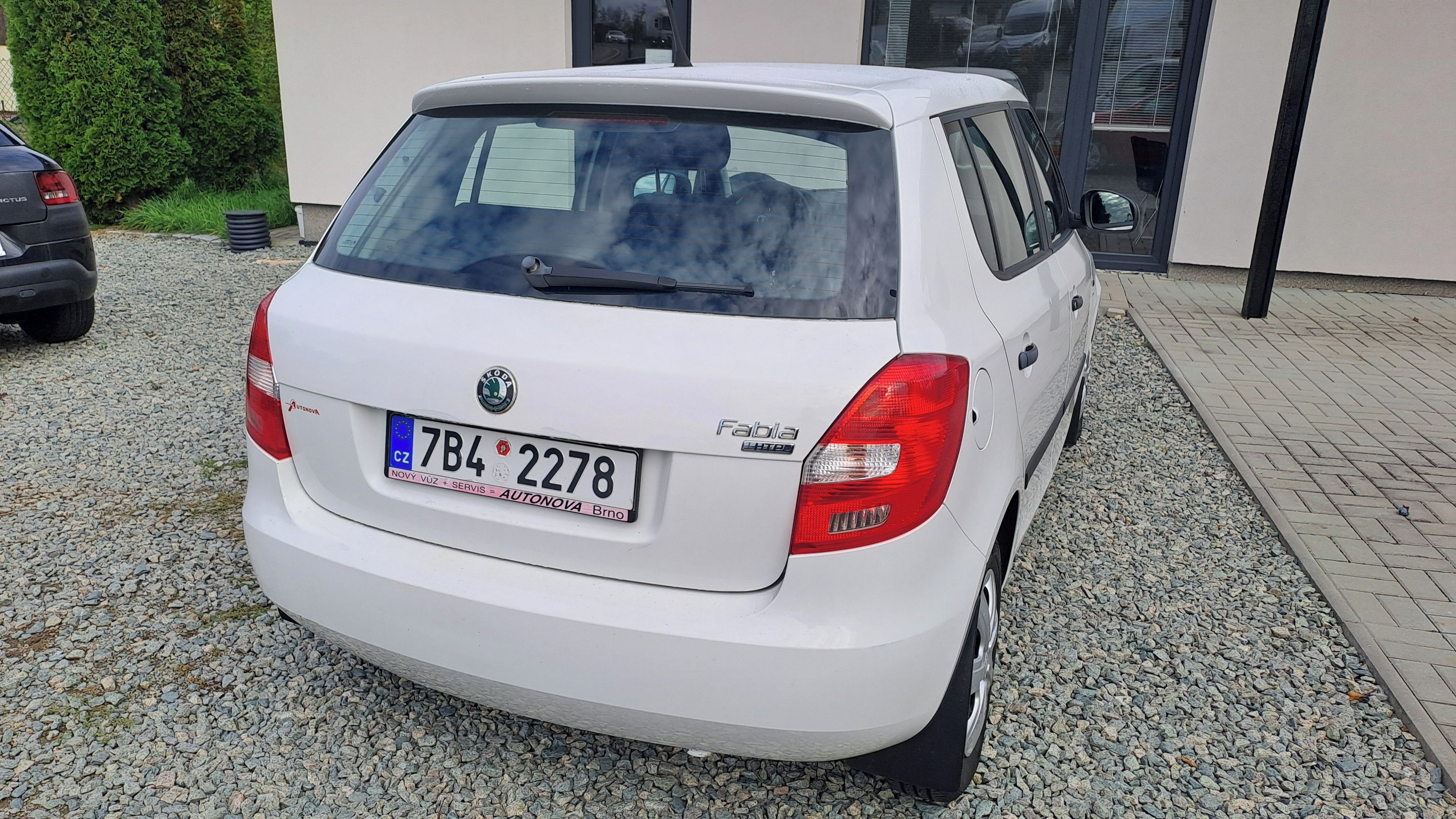 Škoda Fabia, 108000km,PRAVIDELNÝ SER.ŠKODA! - fotka 6