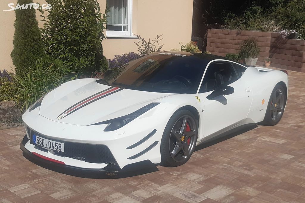 Ferrari 458 2013 z Czech