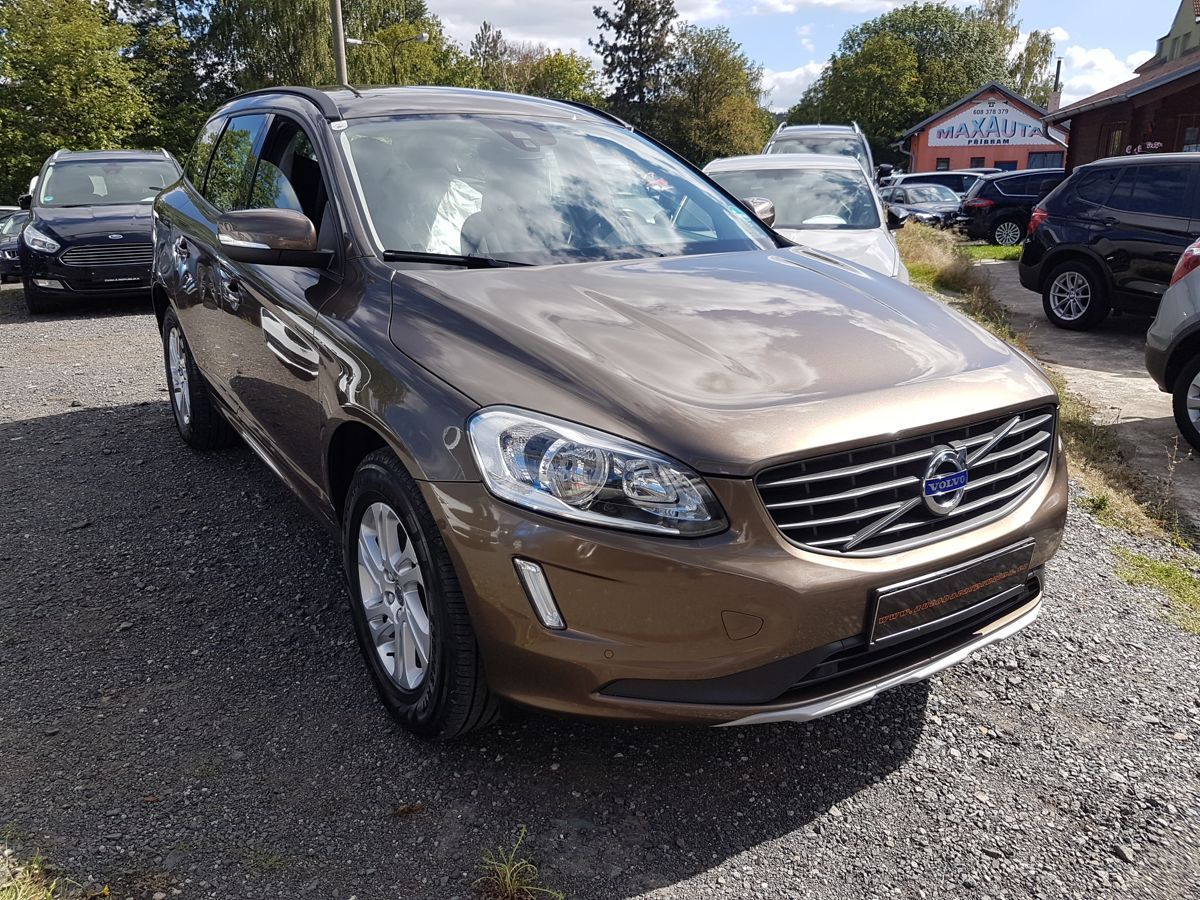 Volvo XC60, D4 2.0D 140KW NAVI MANUÁL