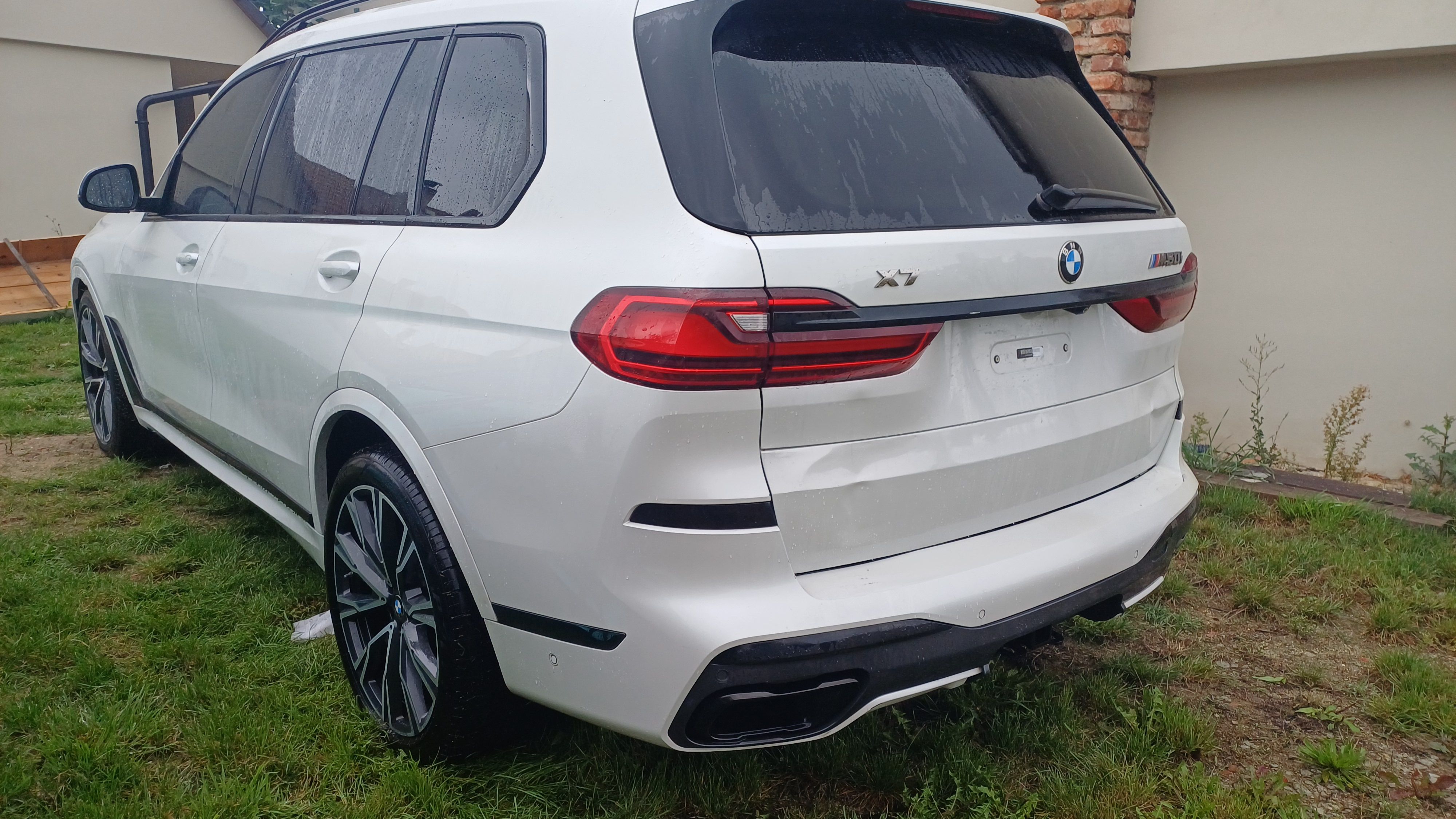 BMW X7, M50i benzin, X DRIVE, M- PAKET - fotka 5