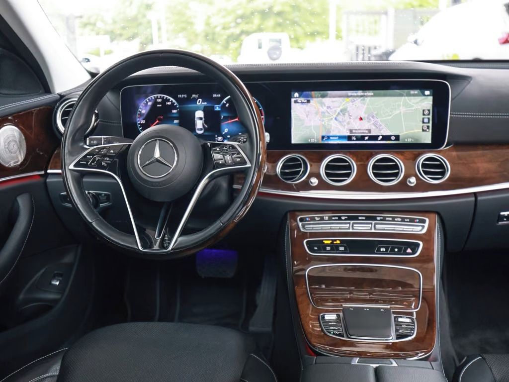 Mercedes-Benz Třídy E, 400 d 4M Exclusive*360° kamera - fotka 3