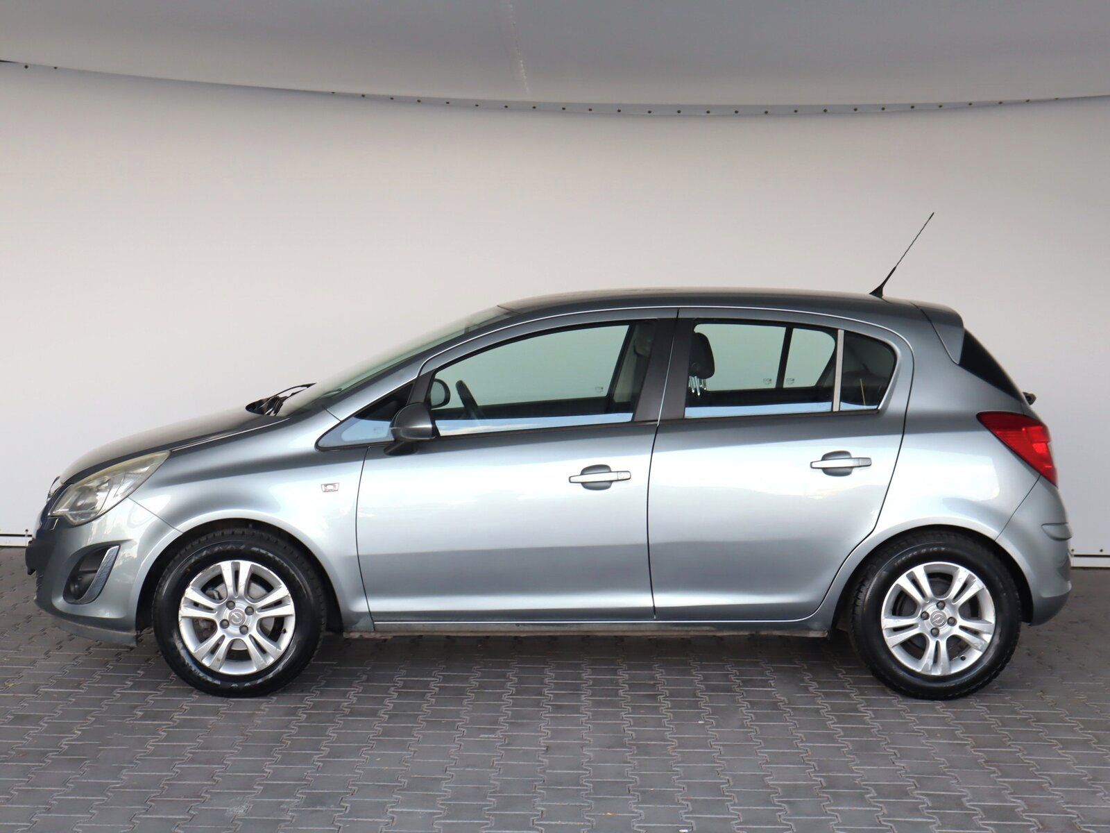 Opel Corsa, 1.2, Serv.kniha - fotka 3