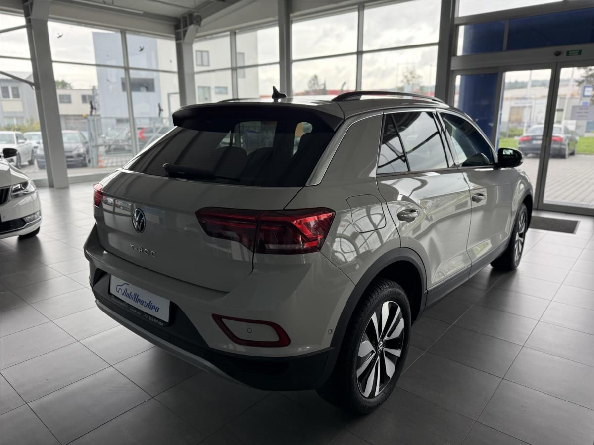 Volkswagen T-Roc, 1,0   TSI 85kW,1.MAJ,SERVISKA - fotka 6