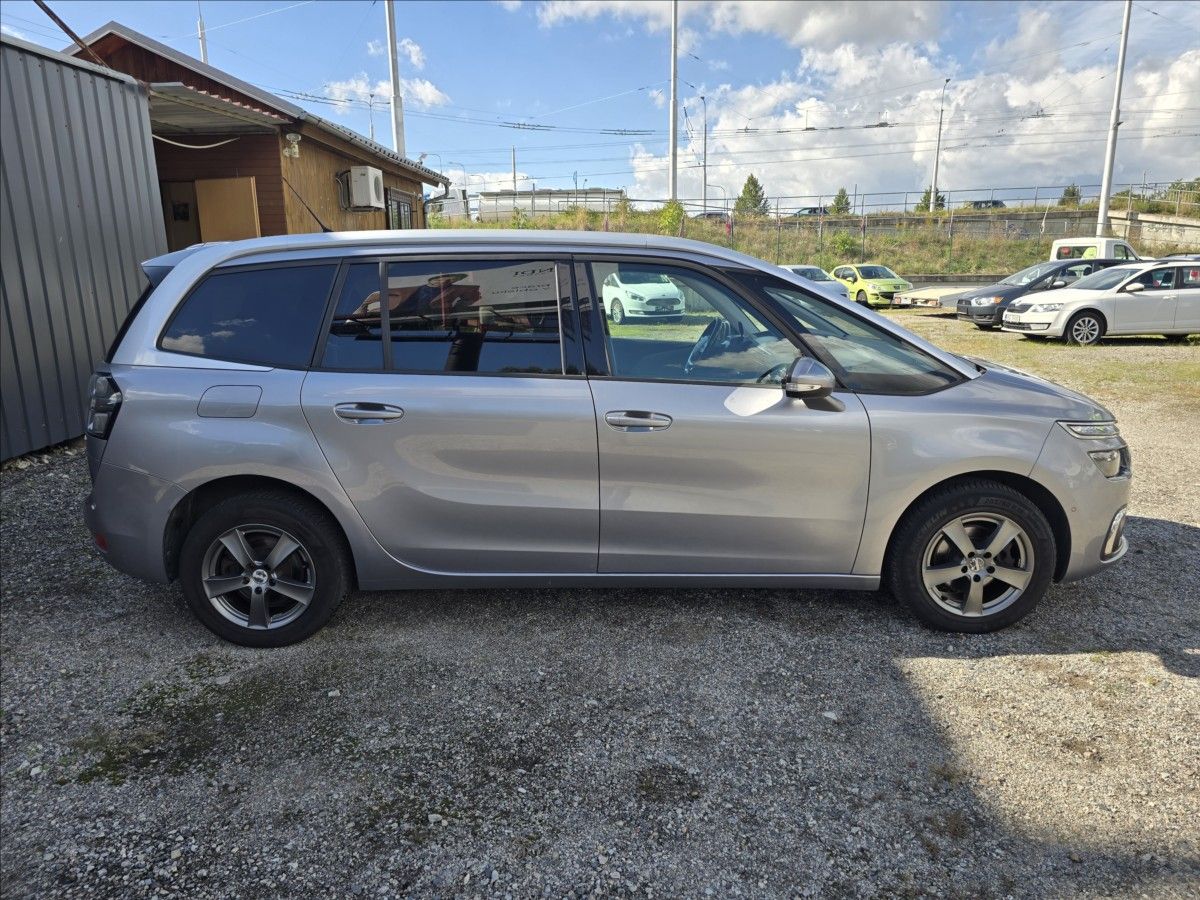 Citroën C4 Picasso, 1,6 HDI  88 kw automat - fotka 4