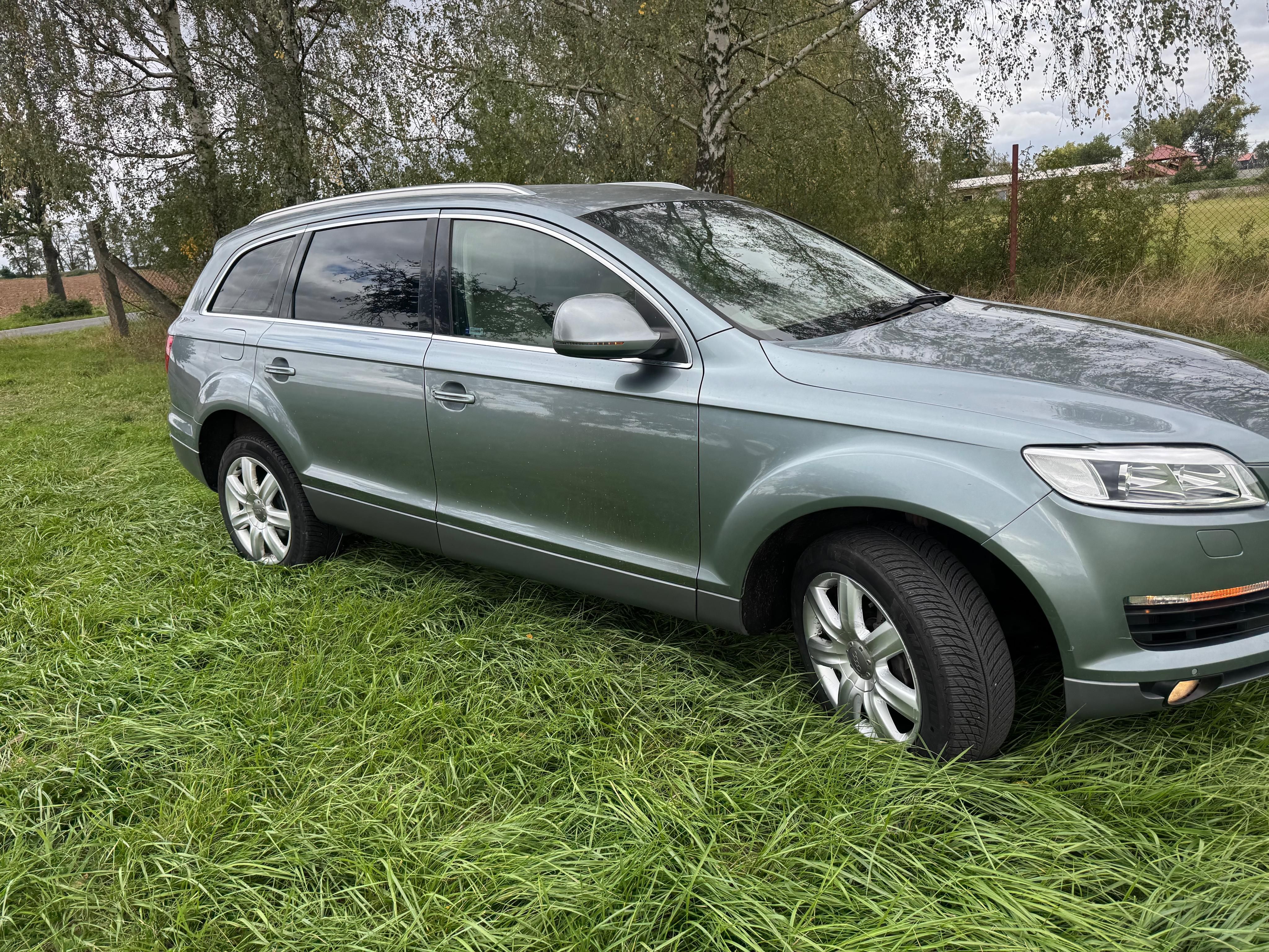 Audi Q7, Prodám Audi Q7 2007 3.0d 277t - fotka 4