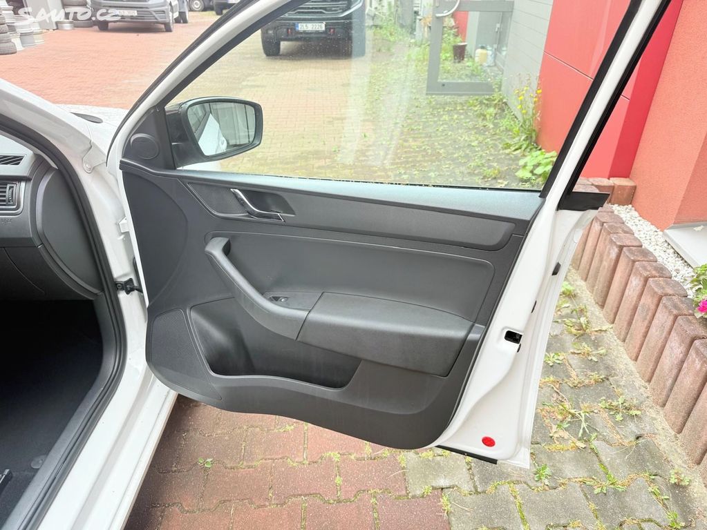 Skoda Rapid 2016 z Czech