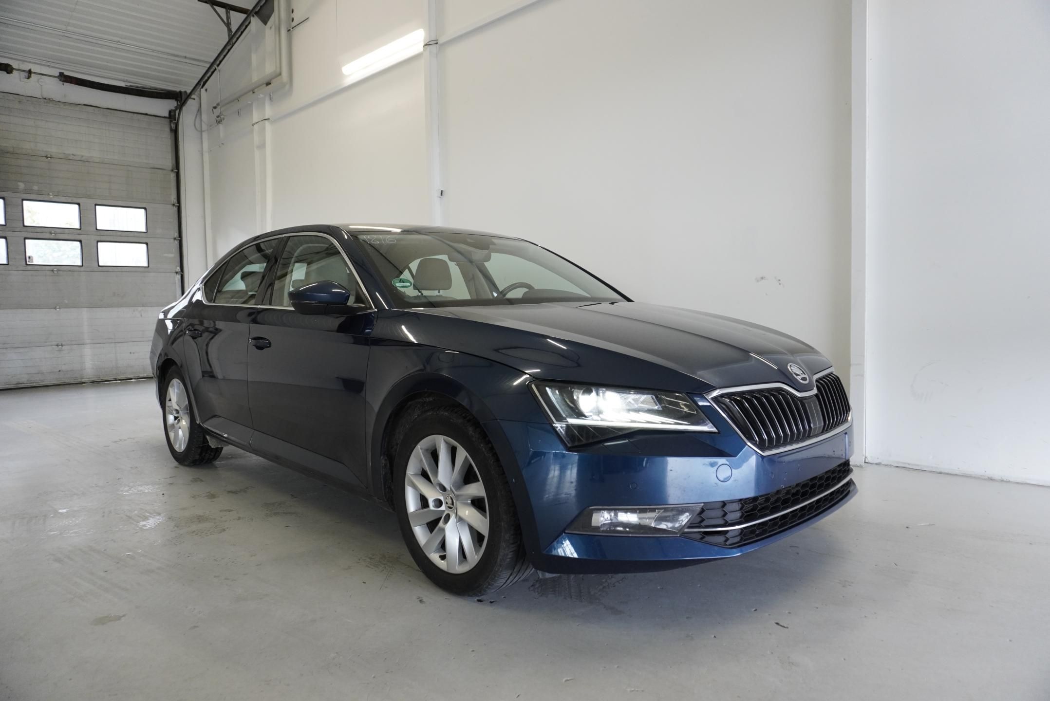 Škoda Superb, 2.0TDi 110 kW, DSG7+ZIMNÍ SADA - fotka 3