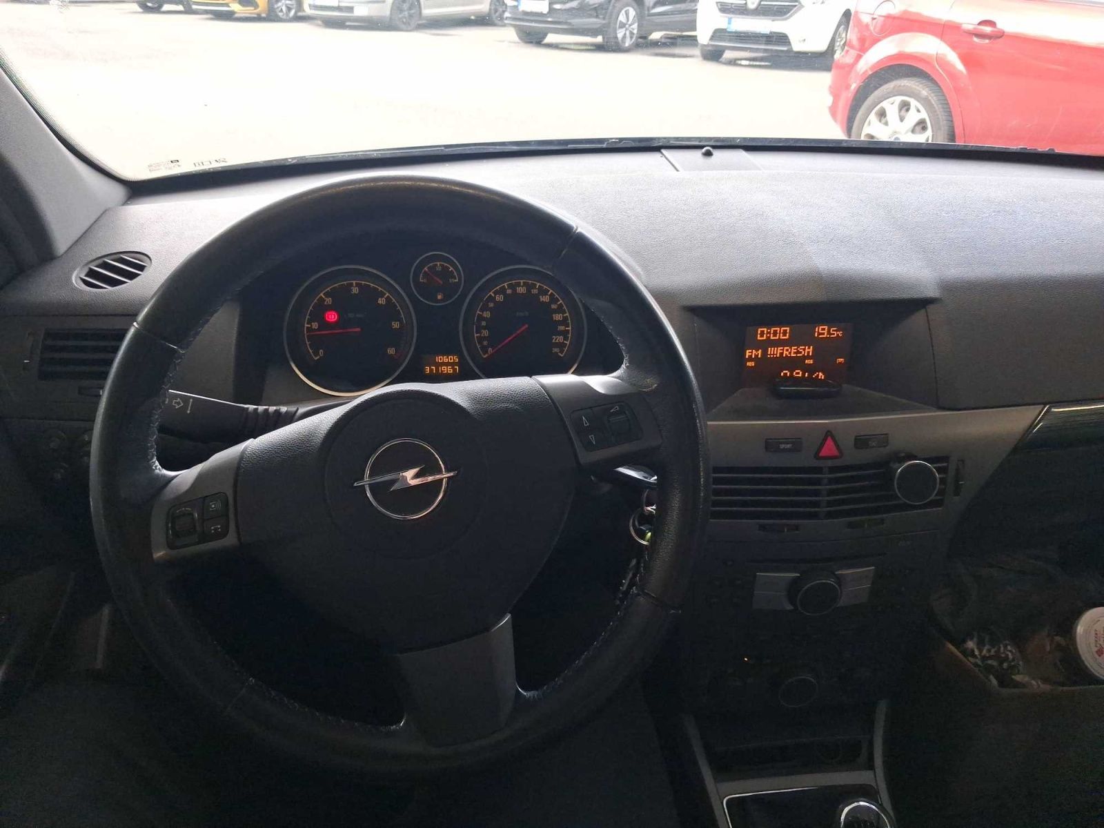 Opel Astra, 1.9 CDTI, Klima, polokůže - fotka 3