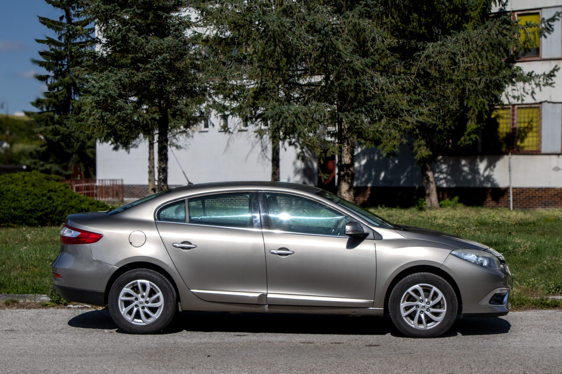 Renault Fluence - fotka 4