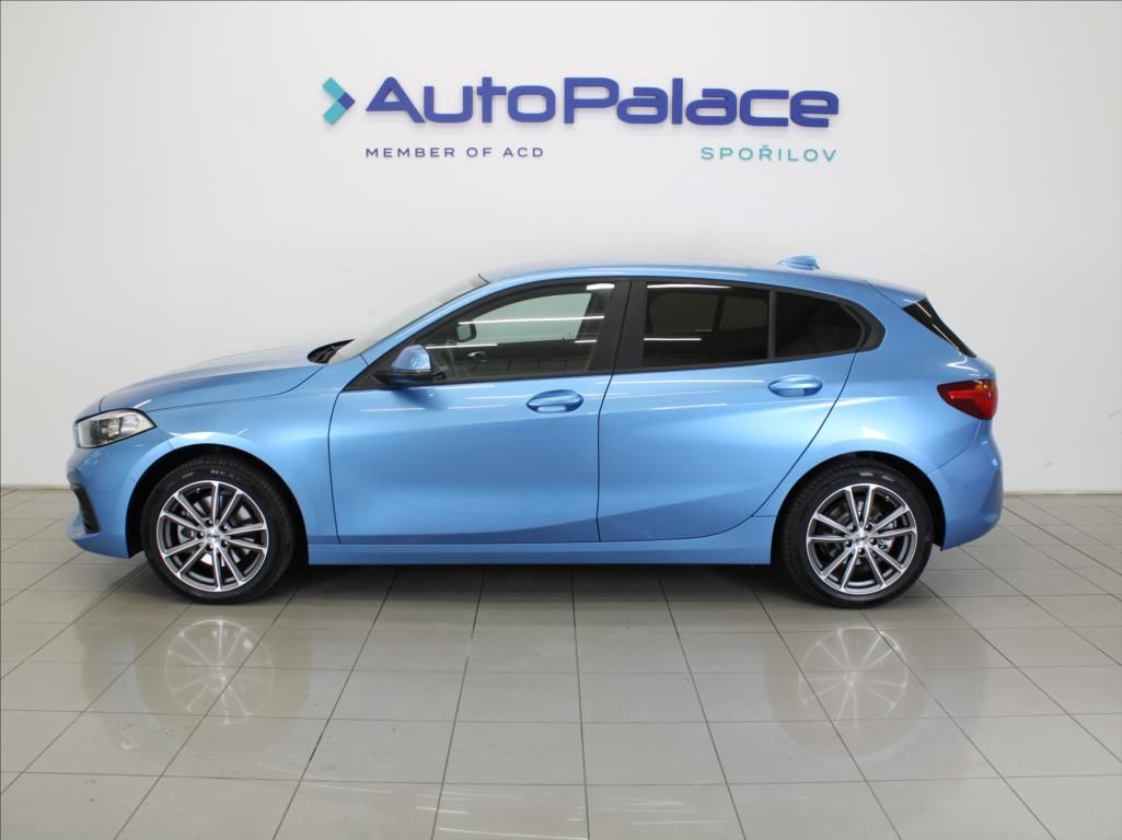 BMW Řada 1, 1,5 118i 103kW AT Advantage ČR - fotka 5