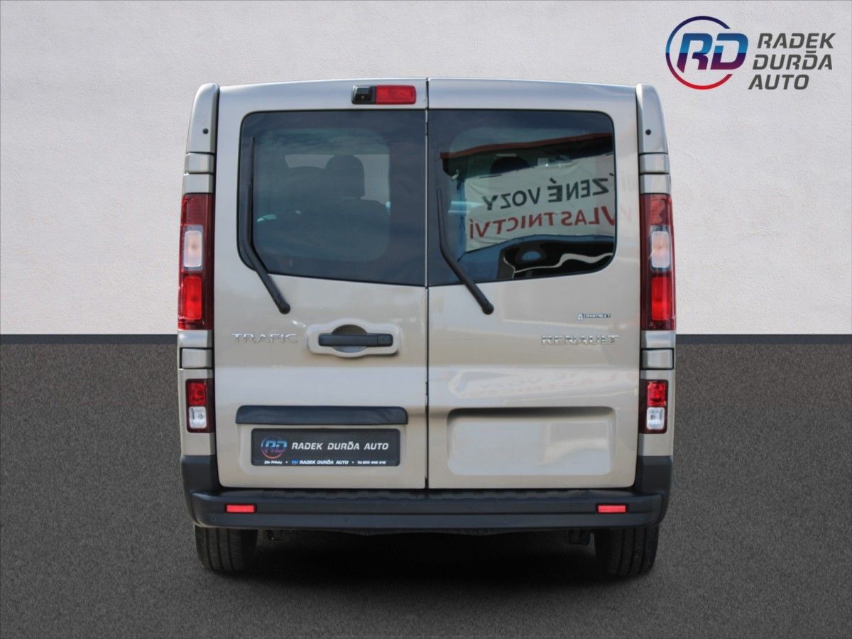 Renault Trafic, 1,6 dCi  NOVÉ V ČR, 8 MÍST - fotka 6
