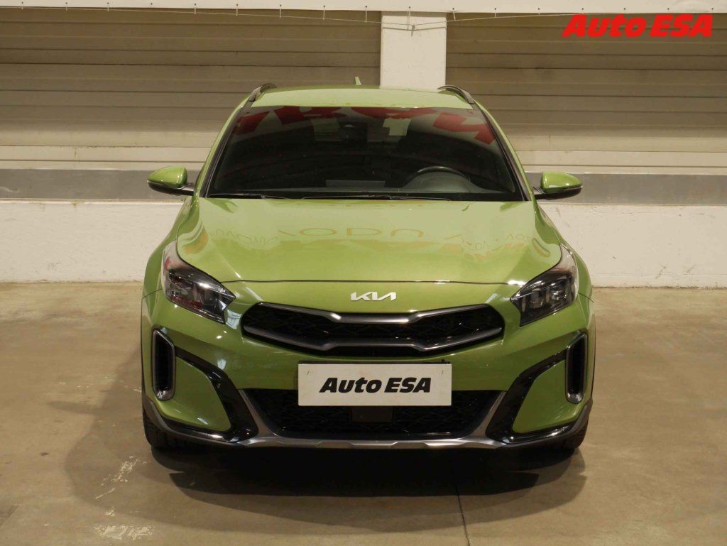 Kia XCee´d, 1.5 T-GDI,ČR,LED,navi - fotka 2