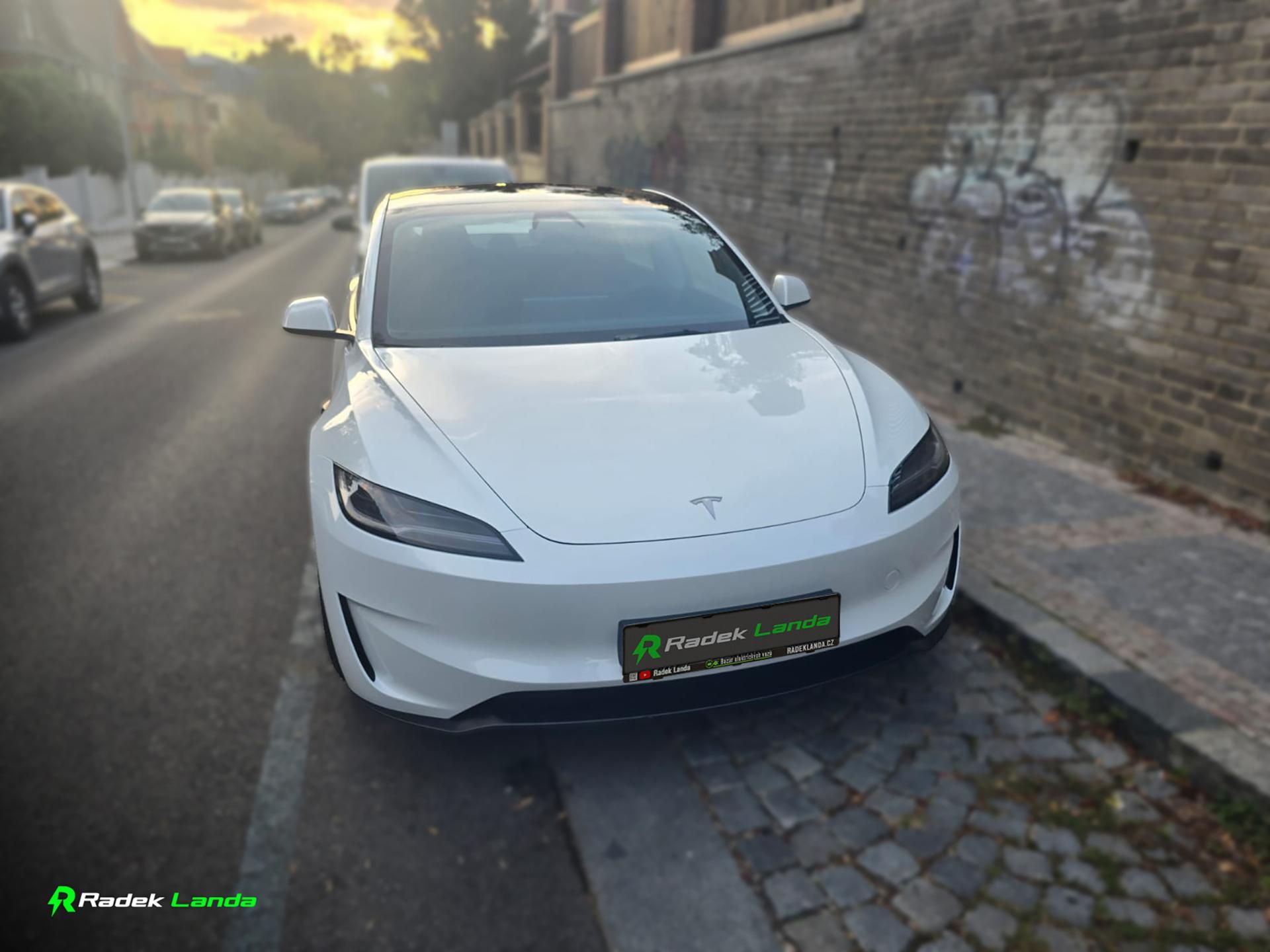 Tesla Model 3, Highland | HW4 | AMD Ryzen - fotka 4