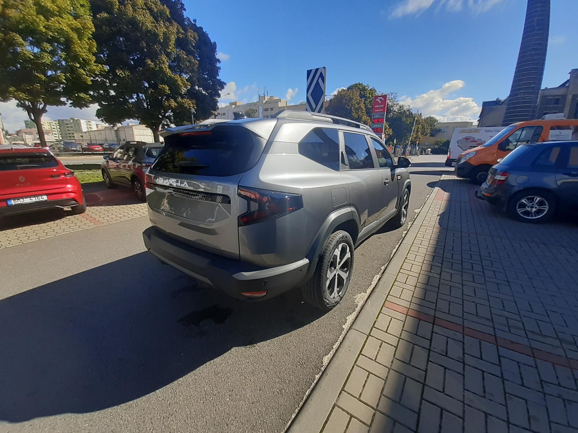 Dacia Bigster, Journey mild hybrid-G 140 - fotka 4