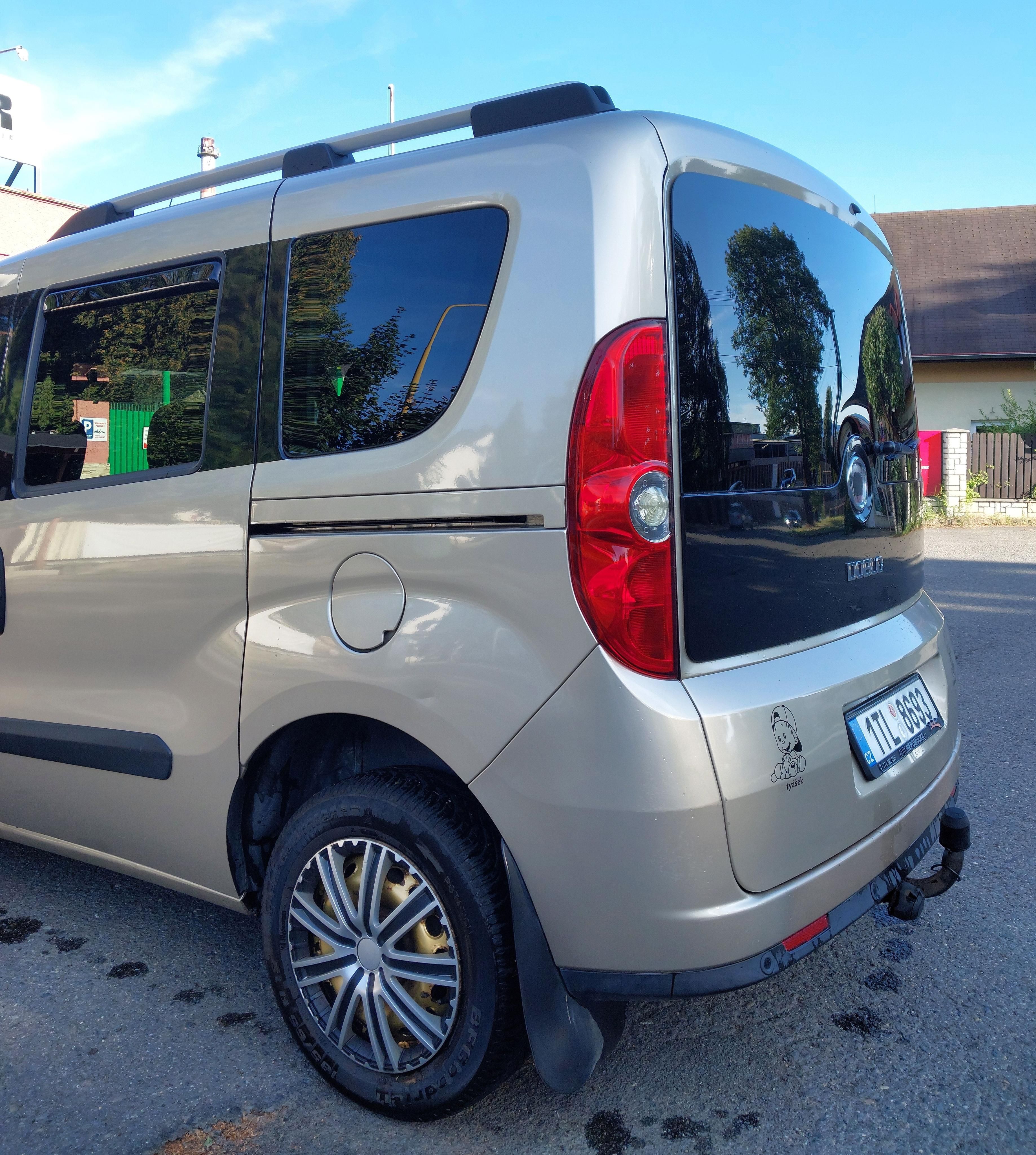 Fiat Dobló, Fiat Doblo 1.6 Multijet - fotka 6