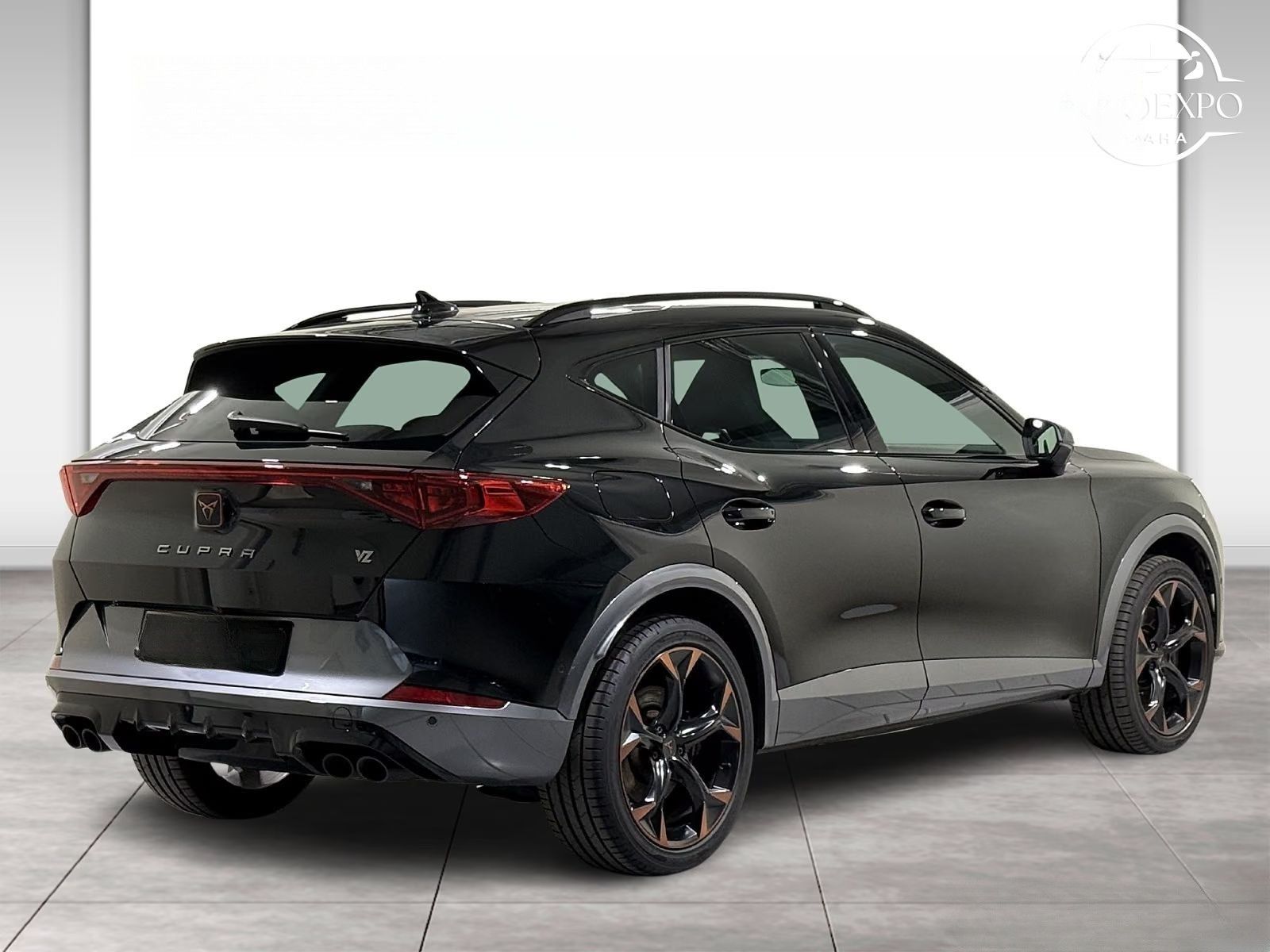 Cupra Formentor, VZ 2.0 TSI 4Drive AHK Beats - fotka 3