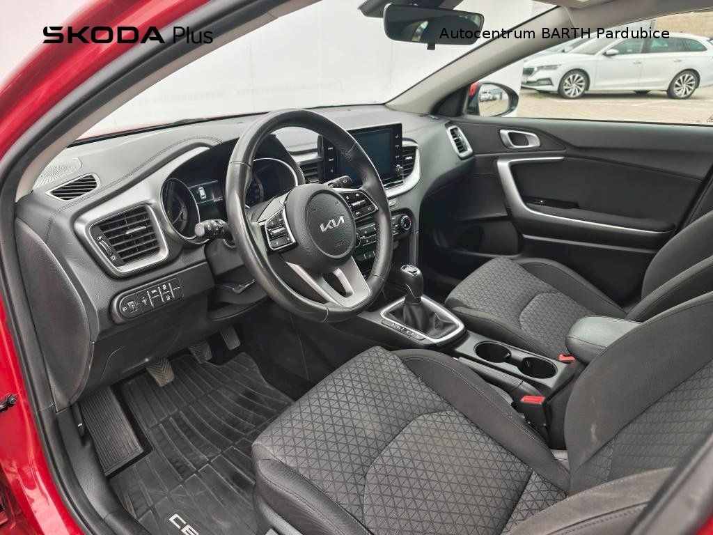 Kia Cee´d, SW CD / 1,5 T-GDi / GPF SPIN ( - fotka 5