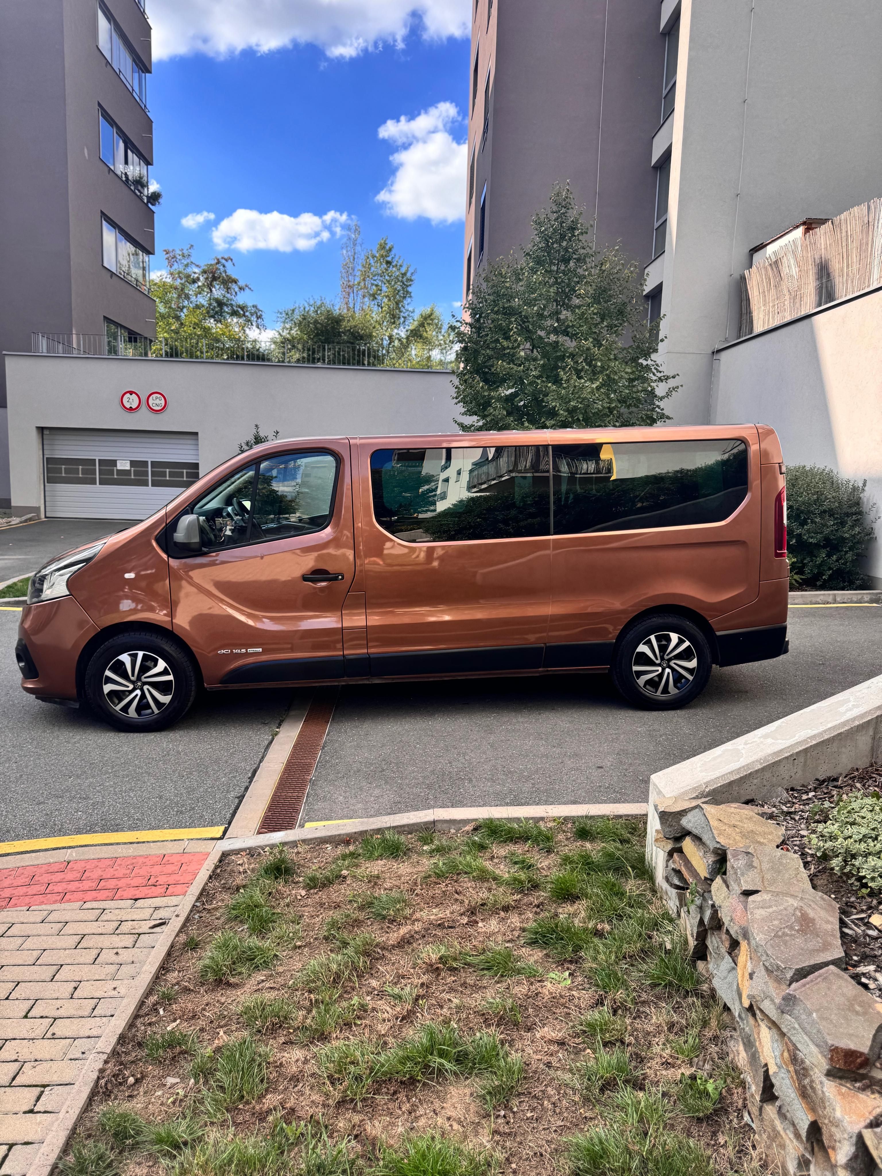 Renault Trafic, XL (nejdelší verze),107kw - fotka 6