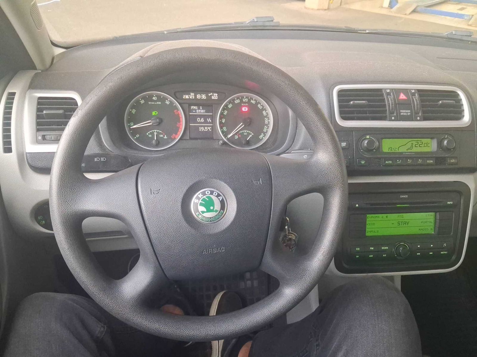 Škoda Roomster, 1.4 16V, Klima - fotka 3