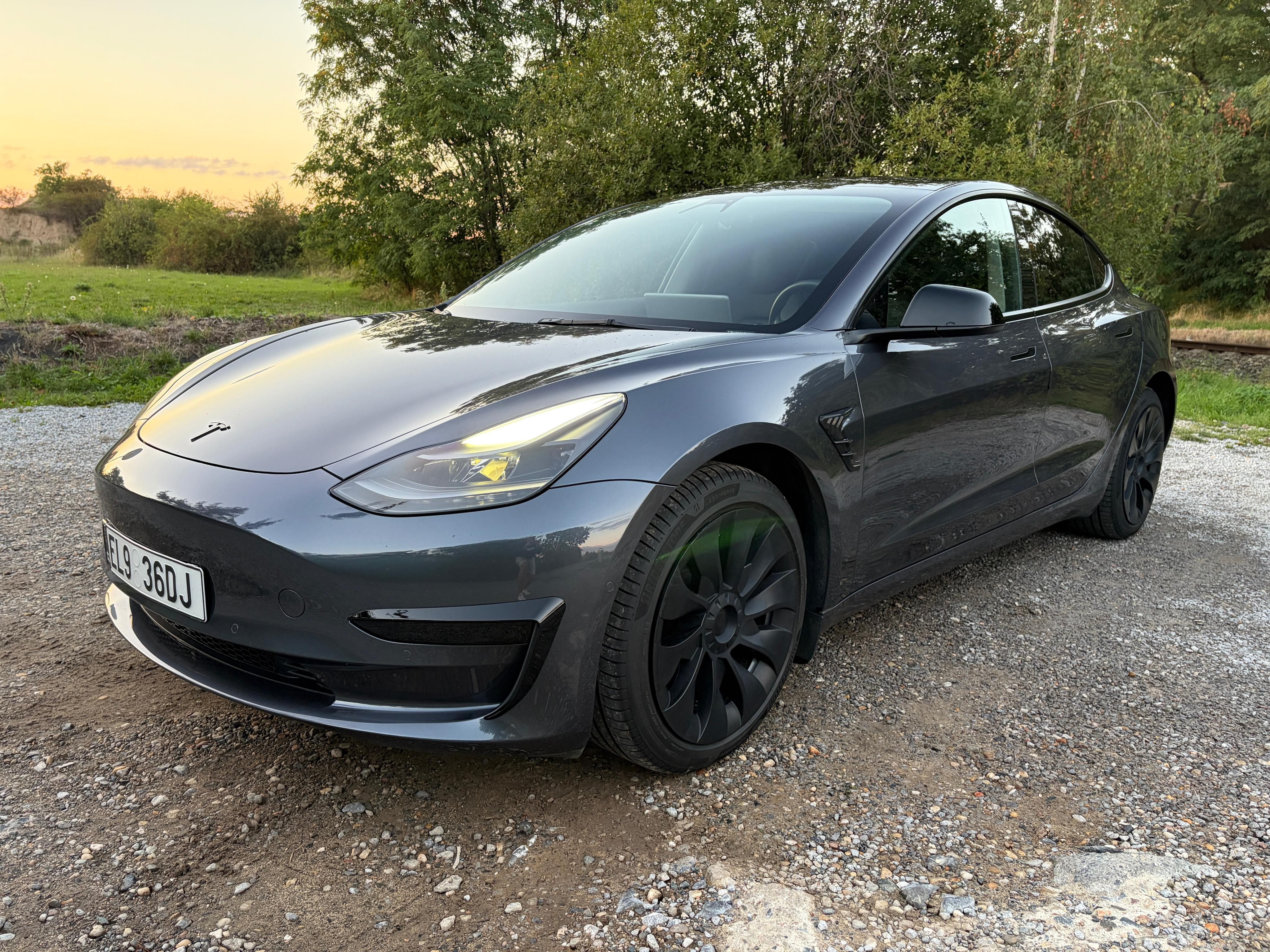 Tesla Model 3, SR+ Refresh, 239kW, LFP 2x ALU