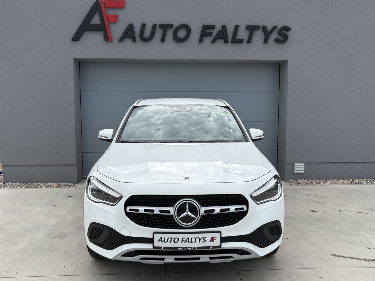 Mercedes-Benz GLA, 250 e EQ Plug- in Hybrid - fotka 3