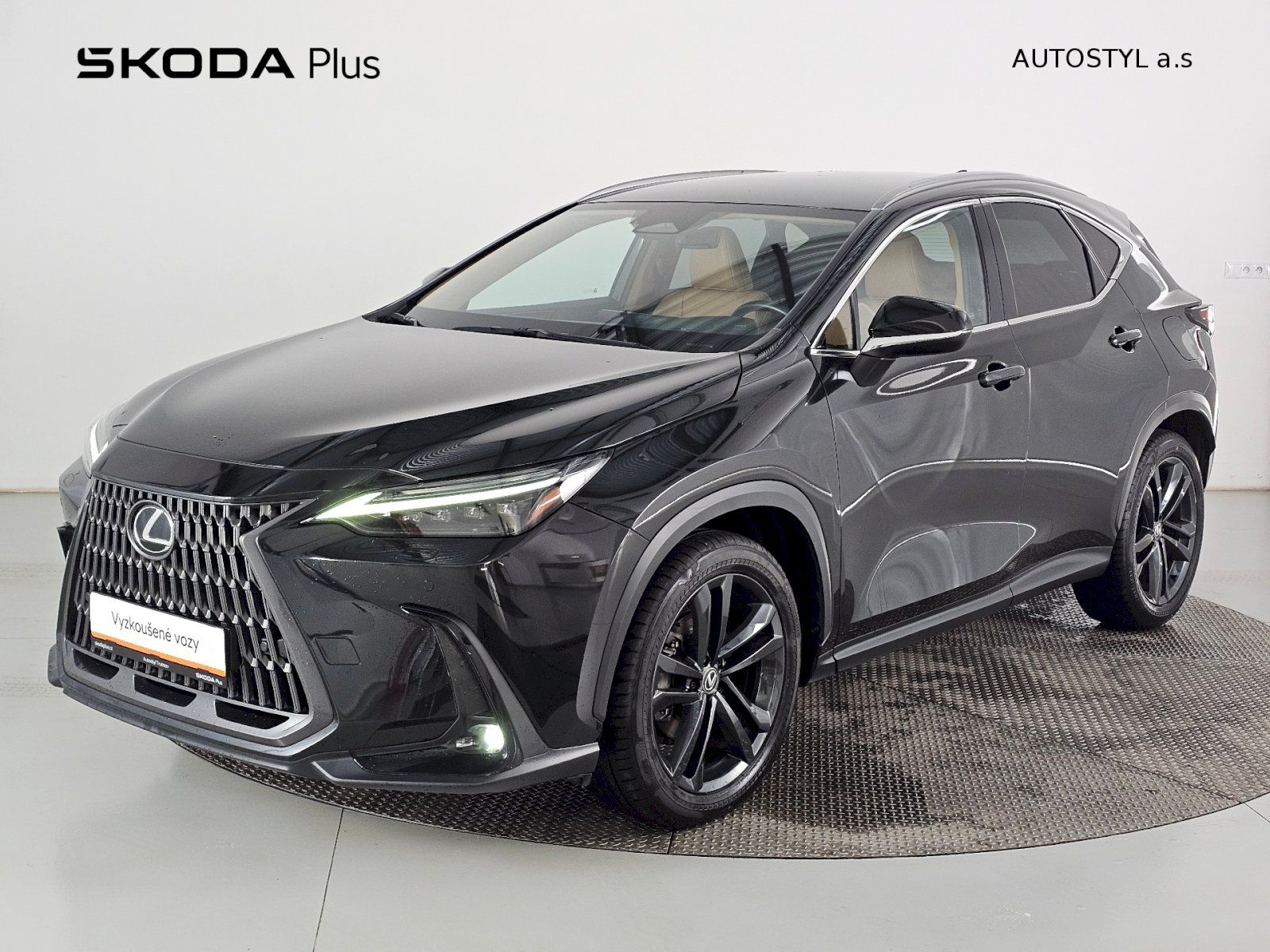 Lexus NX 350h, 2.5HEV AWD 248k PRESTIGE PLUS