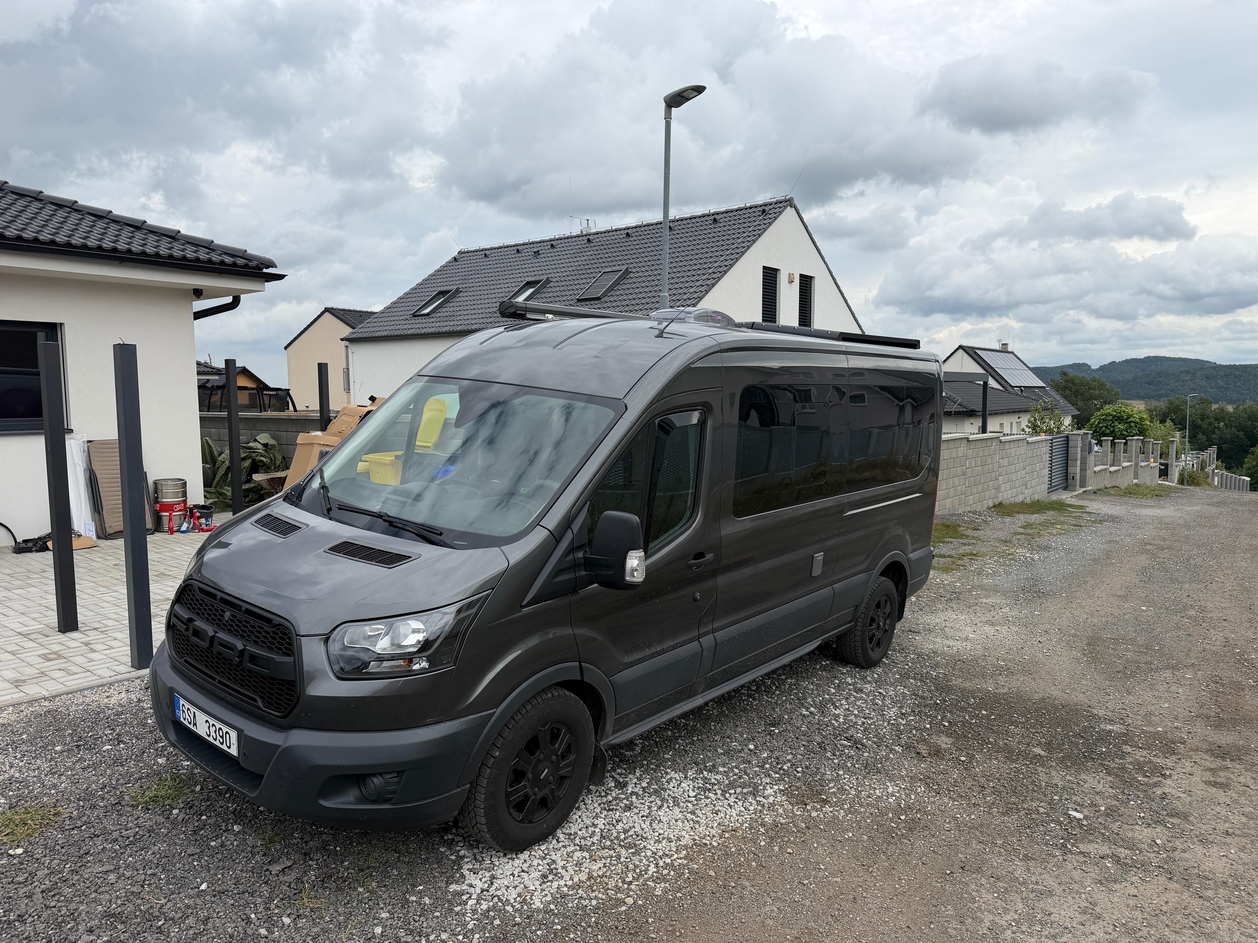 Ford Transit, L3H2 96kW 9MÍST TAŽNÉ - fotka 2